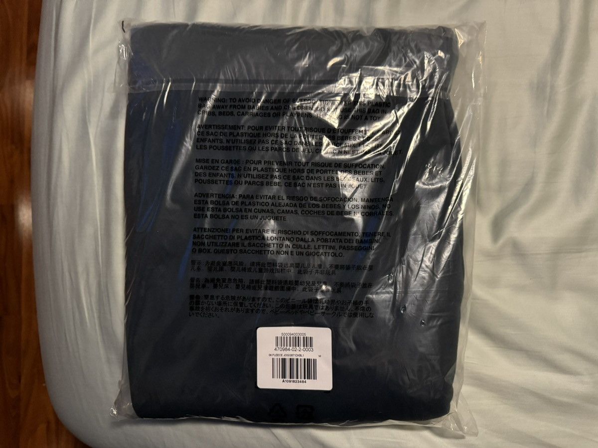 Balenciaga × Gap × Kanye West Yeezy Gap Sweatpants Navy Size Medium Size US 32 / EU 48 - 20 Thumbnail