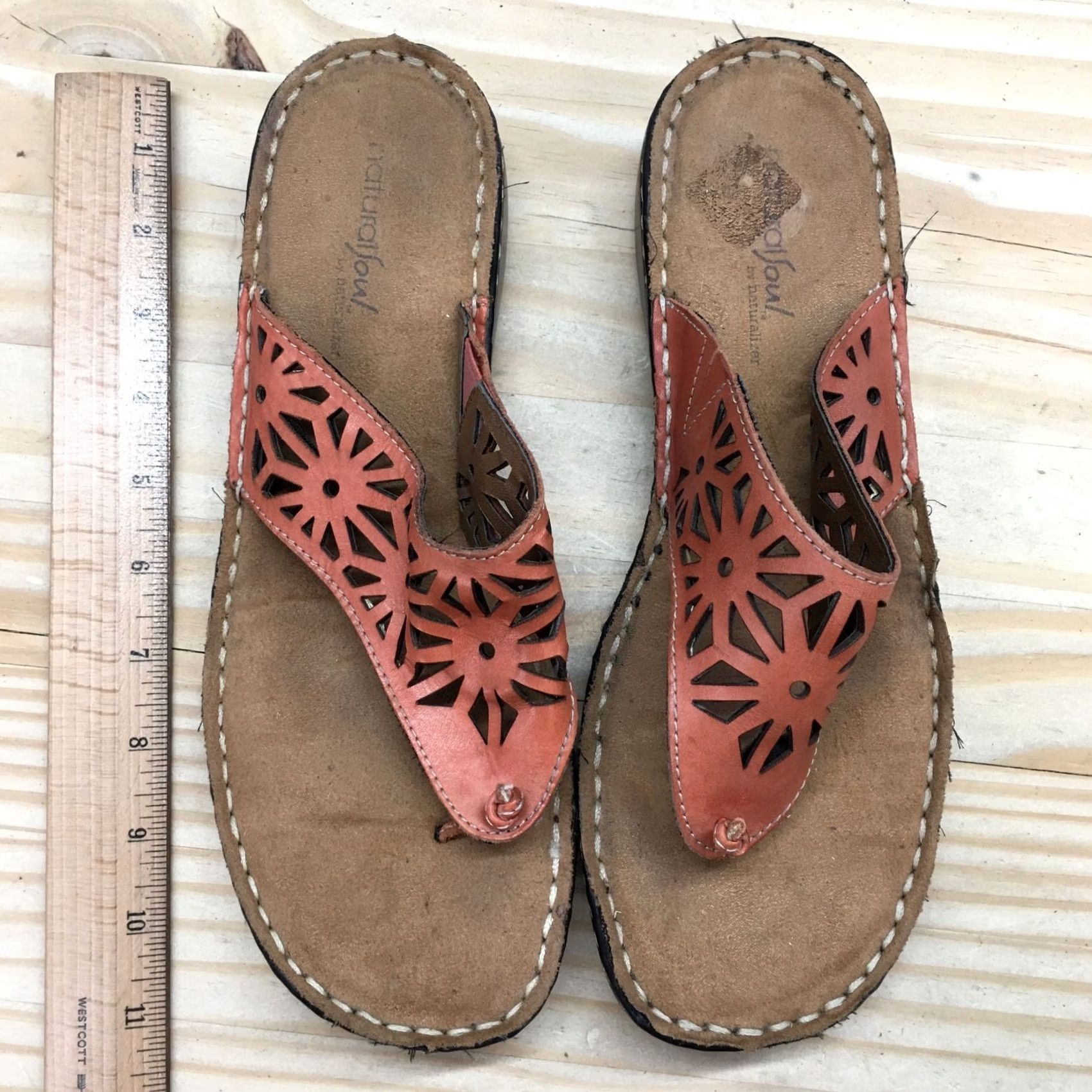 Naturalizer Natural Soul Naturalizer Sandal Womens 9.5M Orange Calista Thong Leather Shoes Size US 10 / IT 40 - 6 Thumbnail