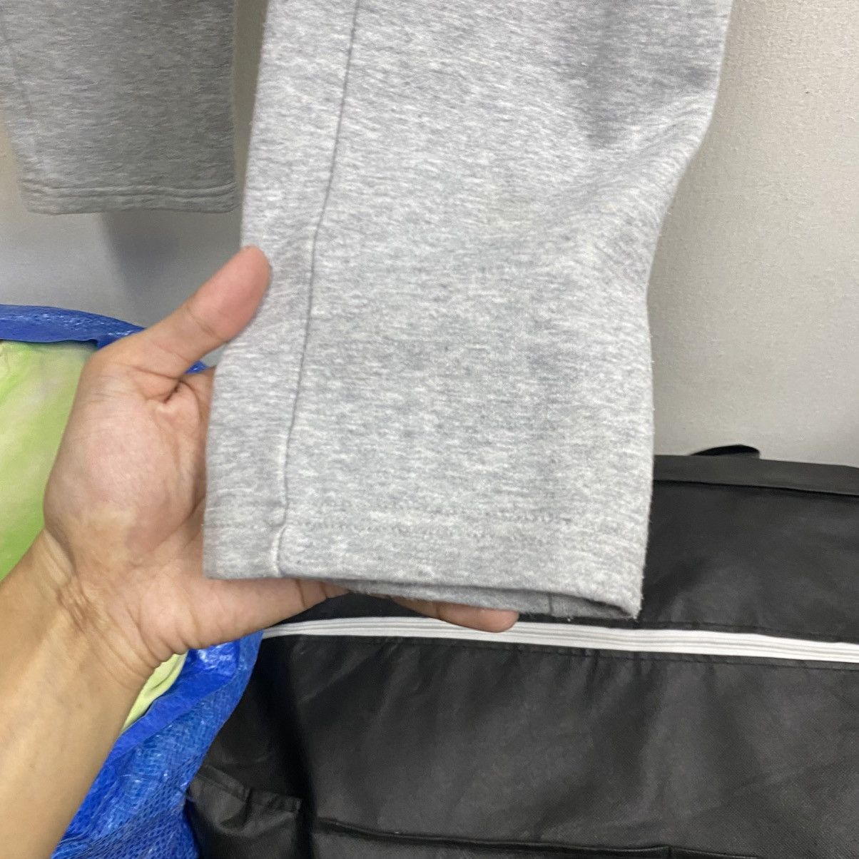 Dolce & Gabbana Dolce & Gabbana grey cotton blend jogger sweatpants Size US 26 / EU 42 - 6 Thumbnail
