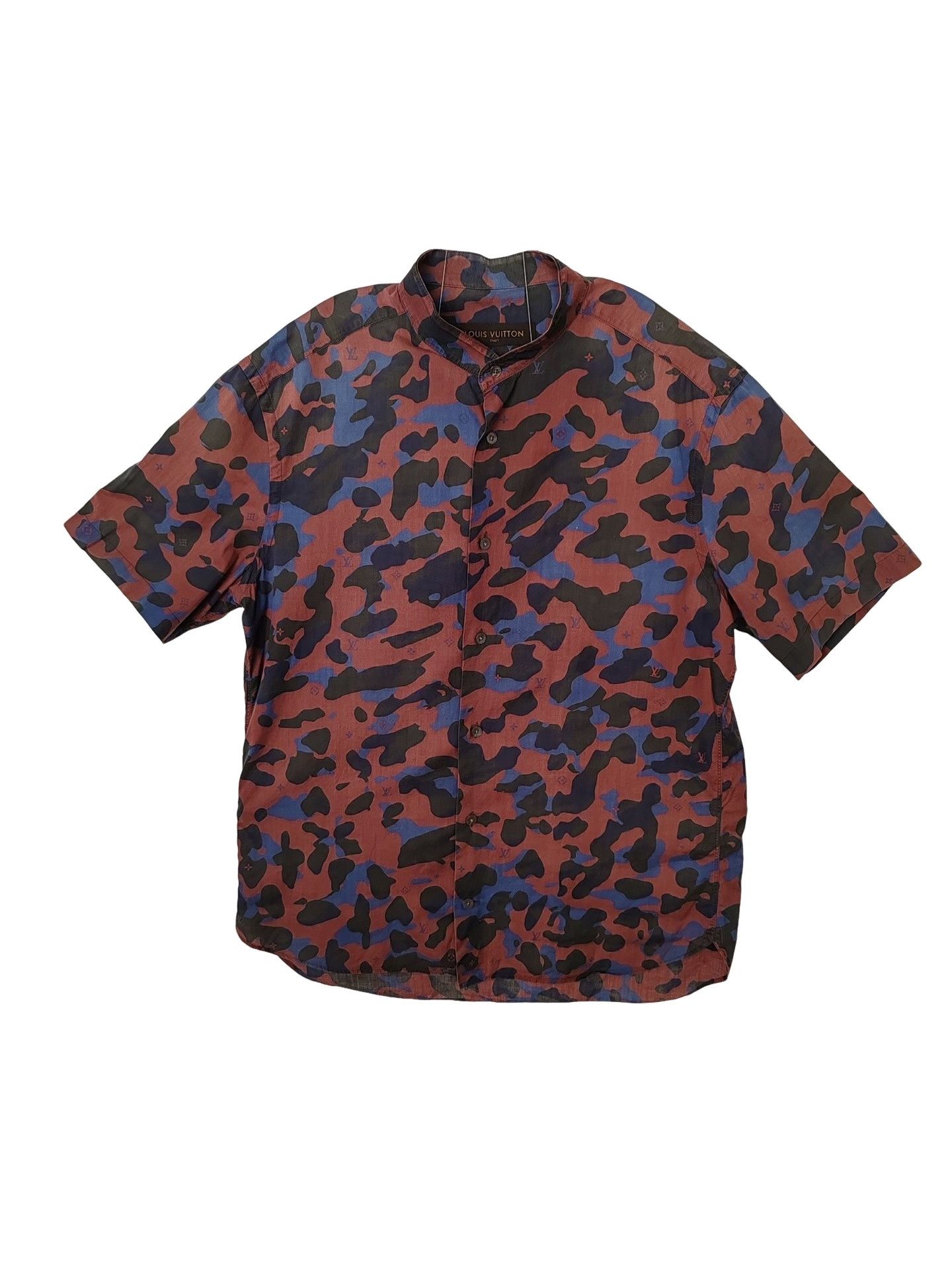 Louis Vuitton Louis Vuitton Camo Print Shirt Size L Size US L / EU 52-54 / 3 - 1 Thumbnail