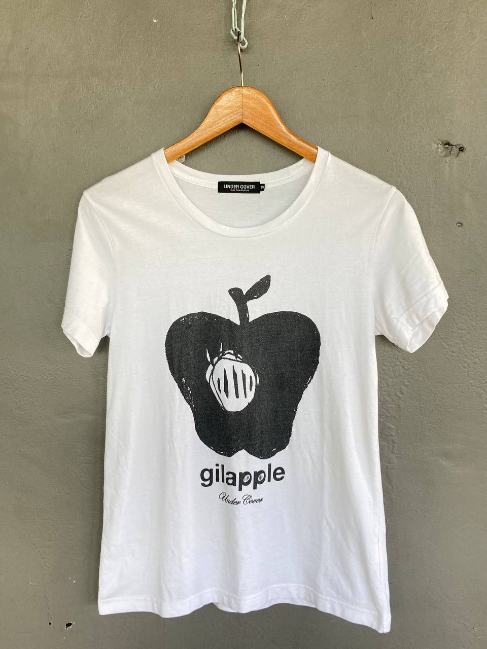 Undercover Undercover “Gilapple” Tee Size US S / EU 44-46 / 1 - 1 Thumbnail