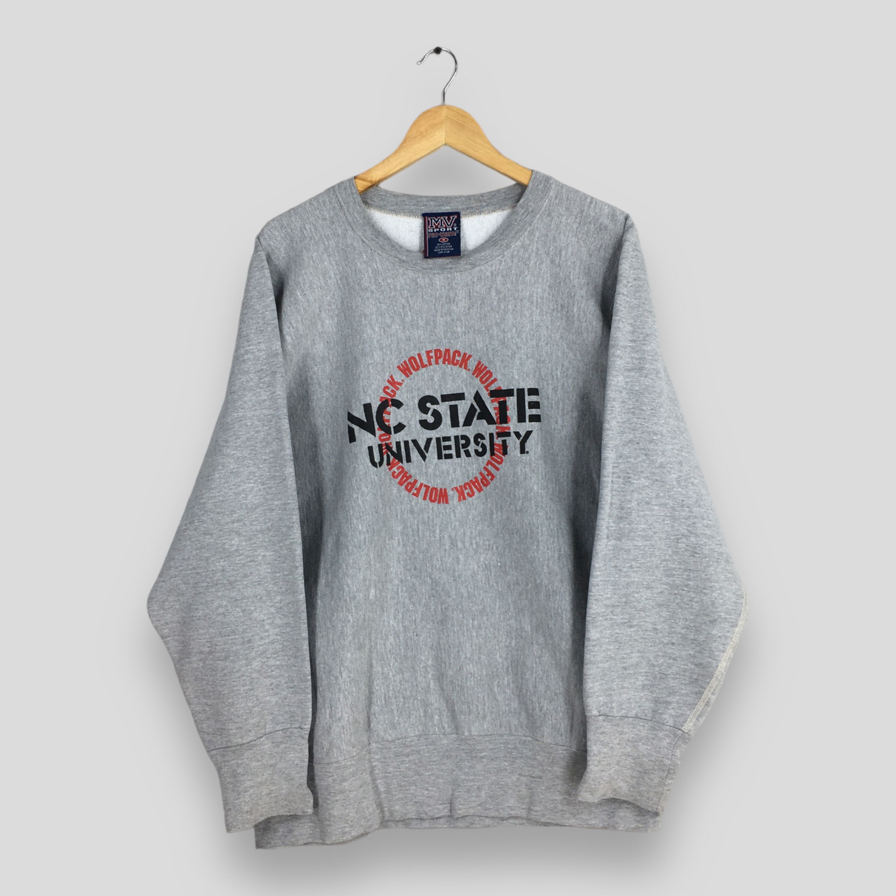 NCAA Vintage NC State University Ncaa Sweatshirt Medium Size US M / EU 48-50 / 2 - 1 Thumbnail