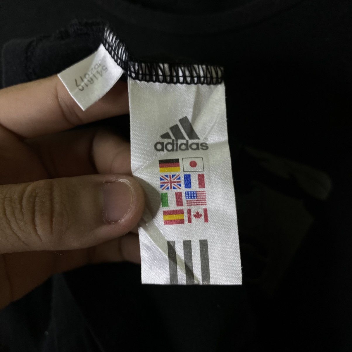 Adidas Vintage 2008 Adidas Impossible Is Nothing T Shirt Size US L / EU 52-54 / 3 - 6 Thumbnail