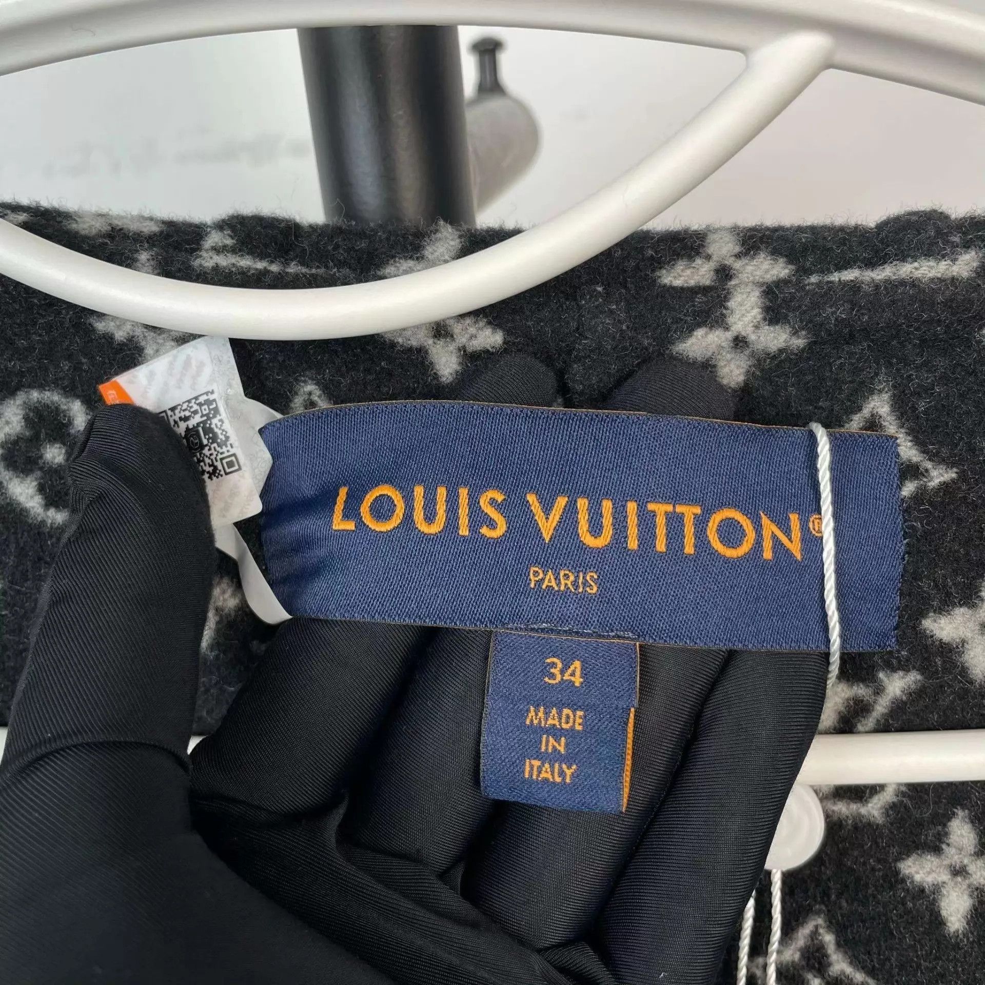 Louis Vuitton LV Black Monogram Lined Robe 34 99 New Belted Size XS / US 0-2 / IT 36-38 - 3 Thumbnail