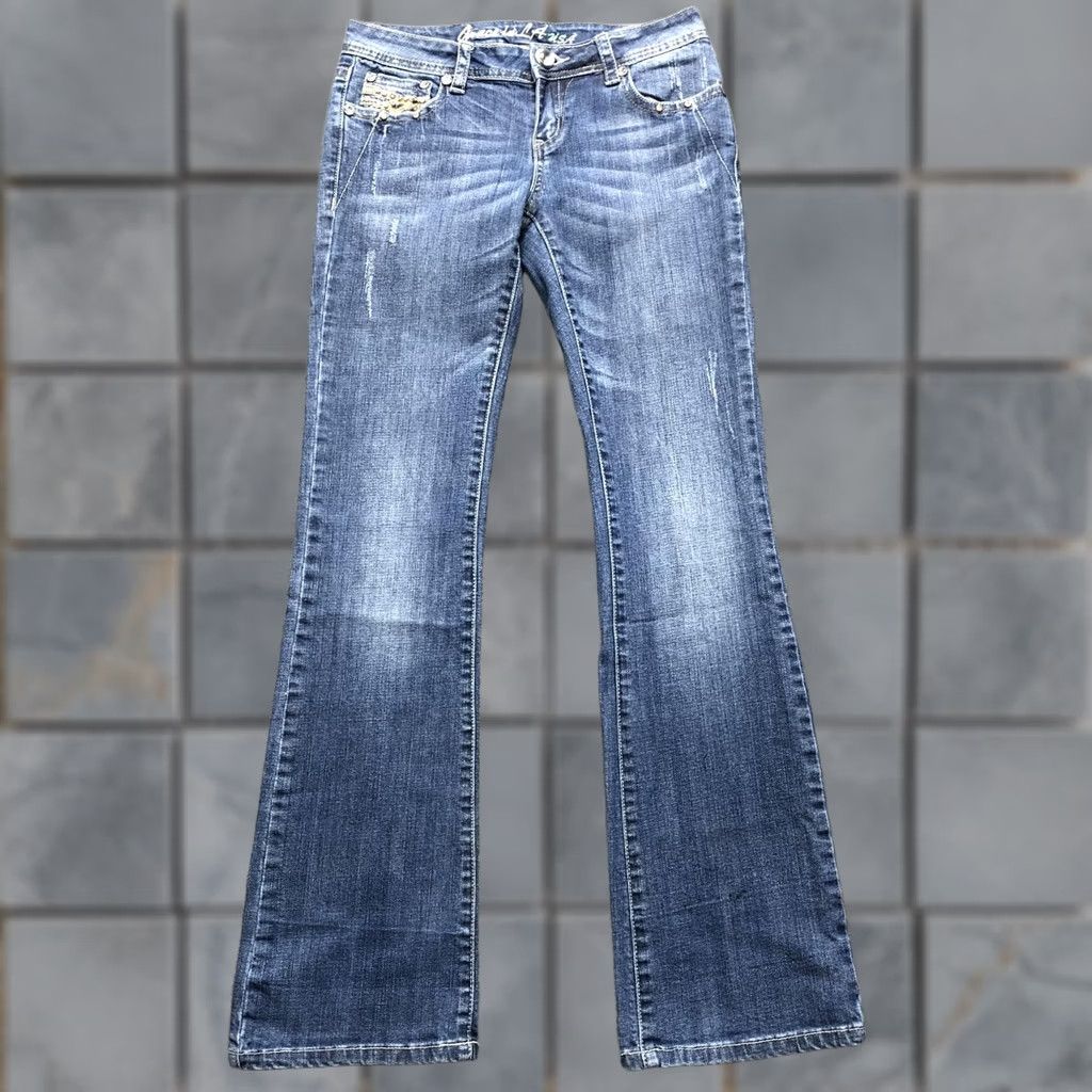 Grace in LA Grace In LA Y2K Jeans Juniors 7 Blue Bootcut Embroidered Rhinestone Distressed Denim Jeans Size 28" / US 6 / IT 42 - 1 Thumbnail