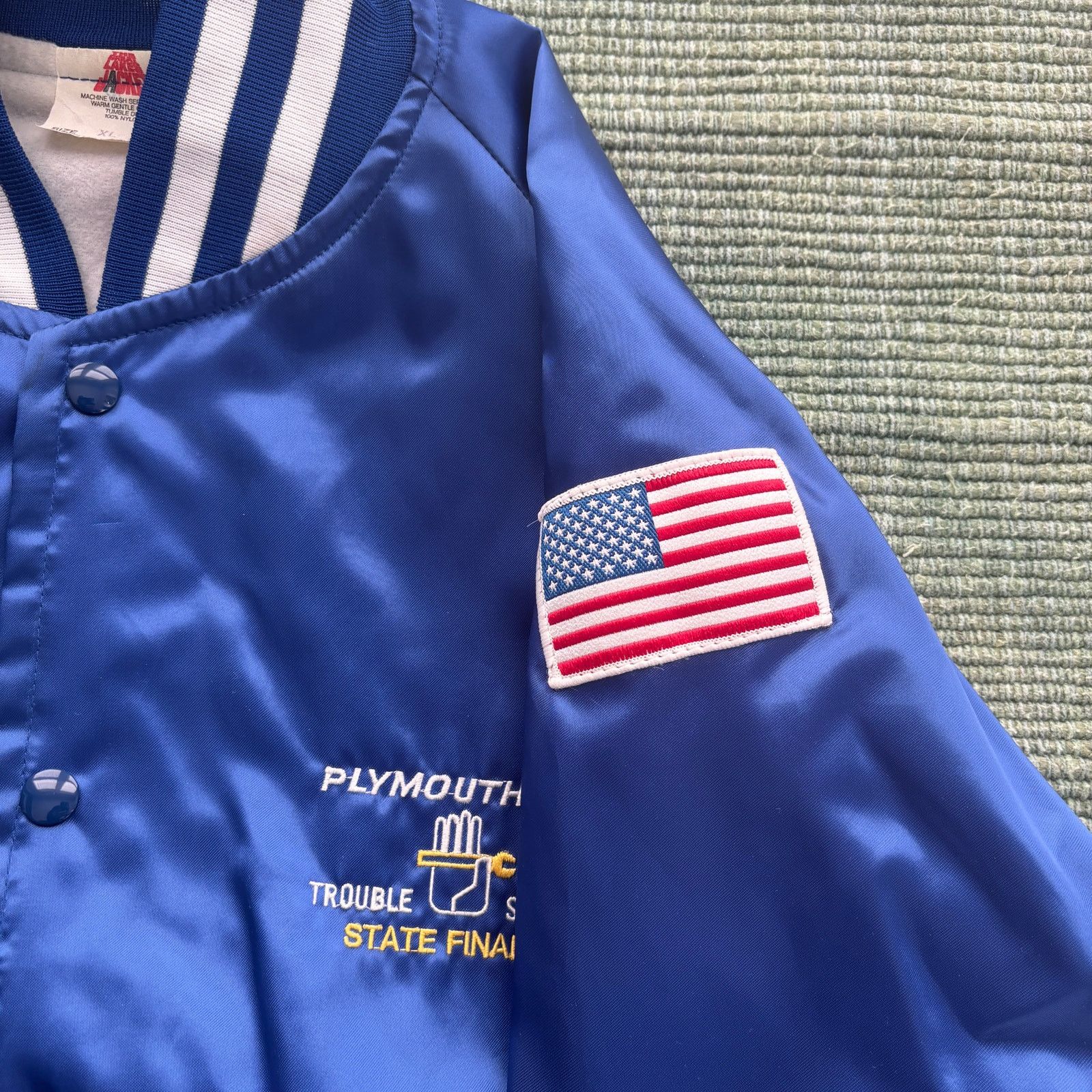 Vintage 1980s vintage shiny blue satin bomber jacket size xl Size US XL / EU 56 / 4 - 4 Thumbnail
