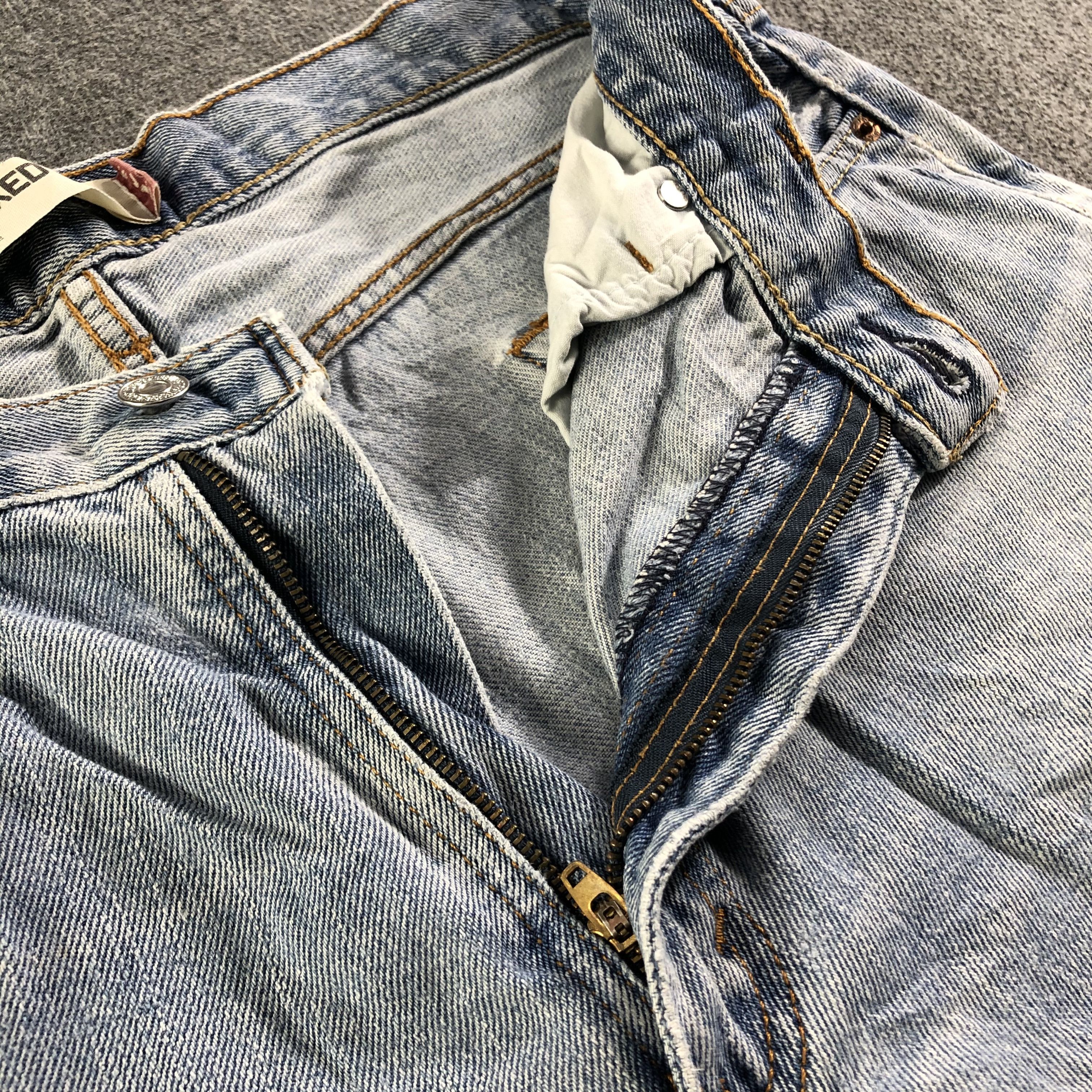 Levi's Vintage Blue Wash Levis 550 Jeans-J3140 Size US 36 / EU 52 - 9 Thumbnail
