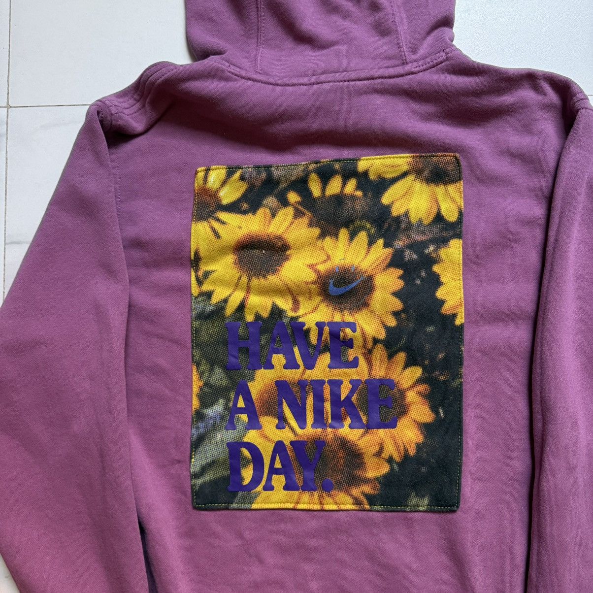 Nike Have A Nike Day Sunflower Hoodie Size US S / EU 44-46 / 1 - 5 Thumbnail