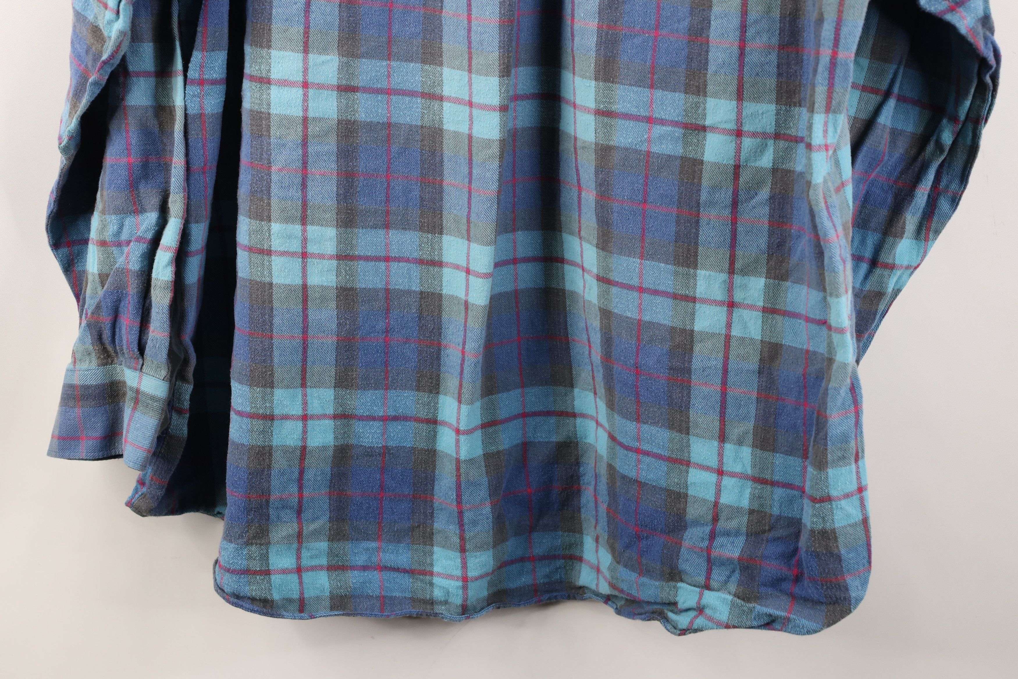 Vintage Vintage 90s Streetwear Collared Button Shirt Blue Plaid Size US XL / EU 56 / 4 - 10 Thumbnail