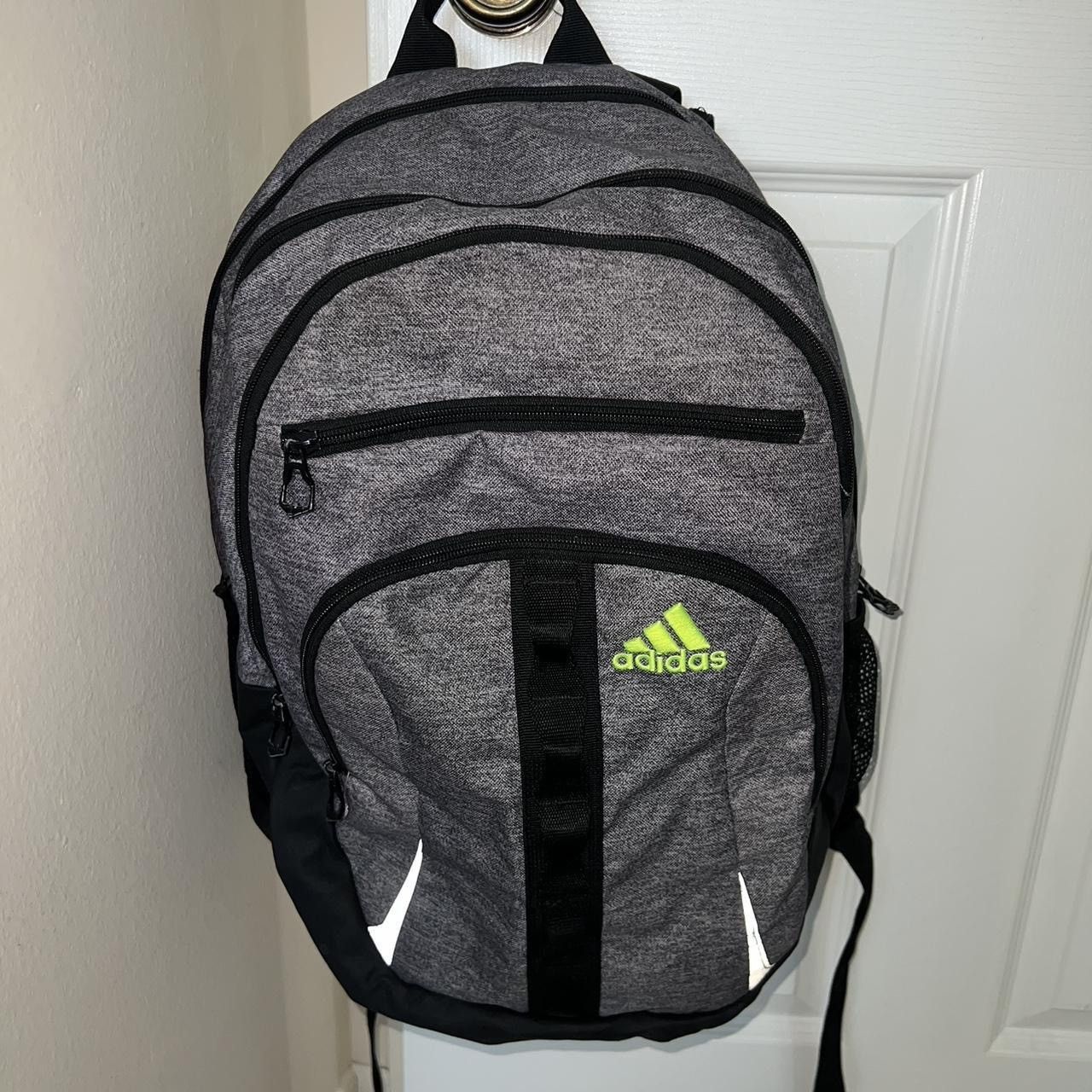 Adidas Adidas gray and black backpack Size ONE SIZE - 7 Thumbnail