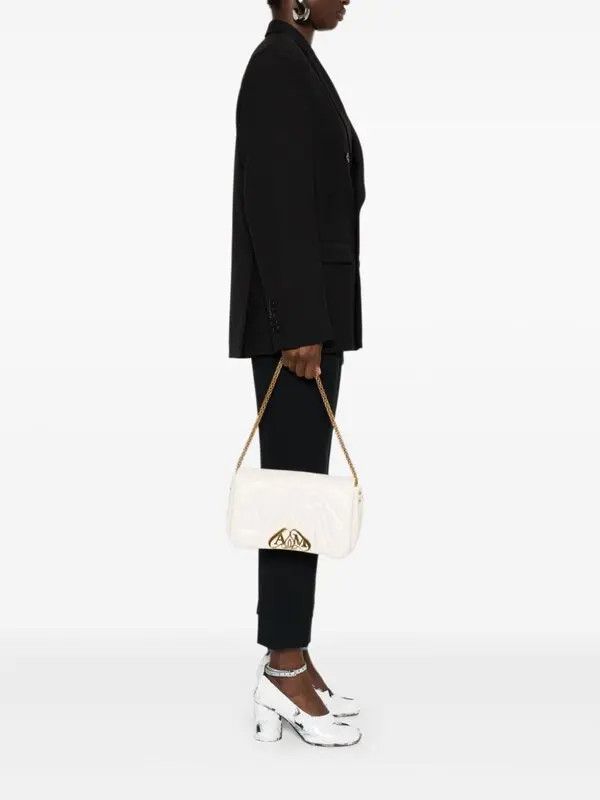 Alexander McQueen o1w1db10925 Size: OS/The Seal Small Bag in White Size ONE SIZE - 3 Thumbnail