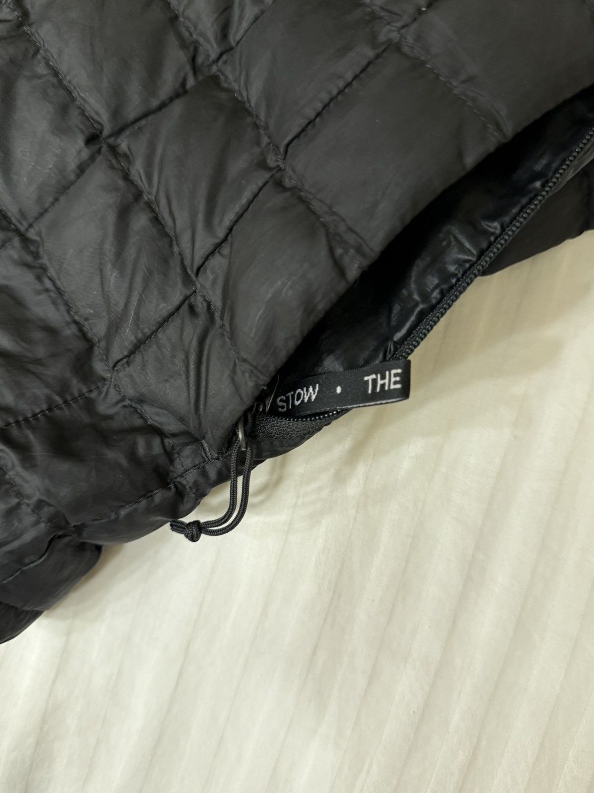 The North Face The North Face Thermoball Stow Away Down mini puffer Size US M / EU 48-50 / 2 - 7 Thumbnail