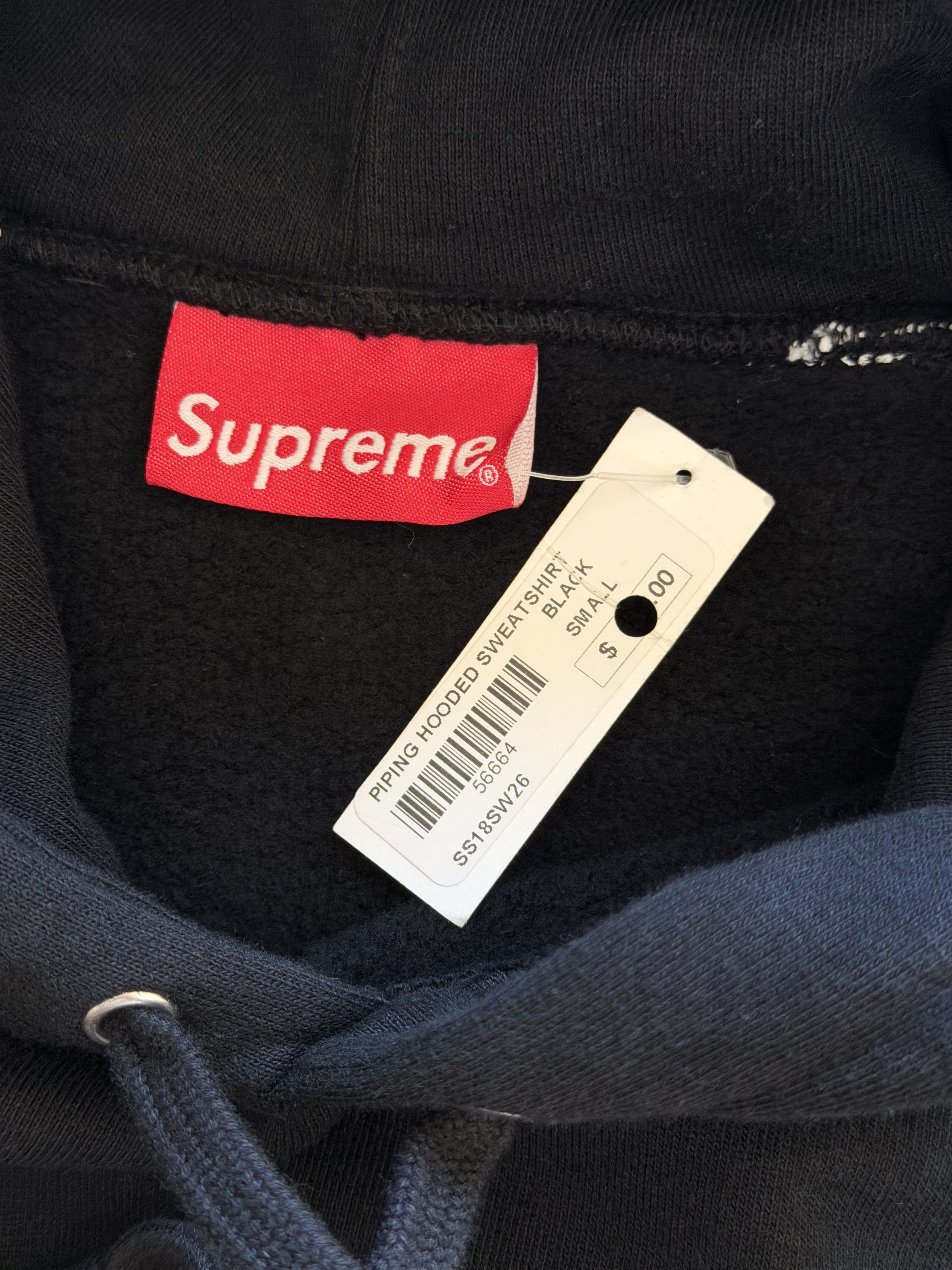 Supreme Supreme SS18 Piping Hoodie in Black Size US S / EU 44-46 / 1 - 7 Thumbnail