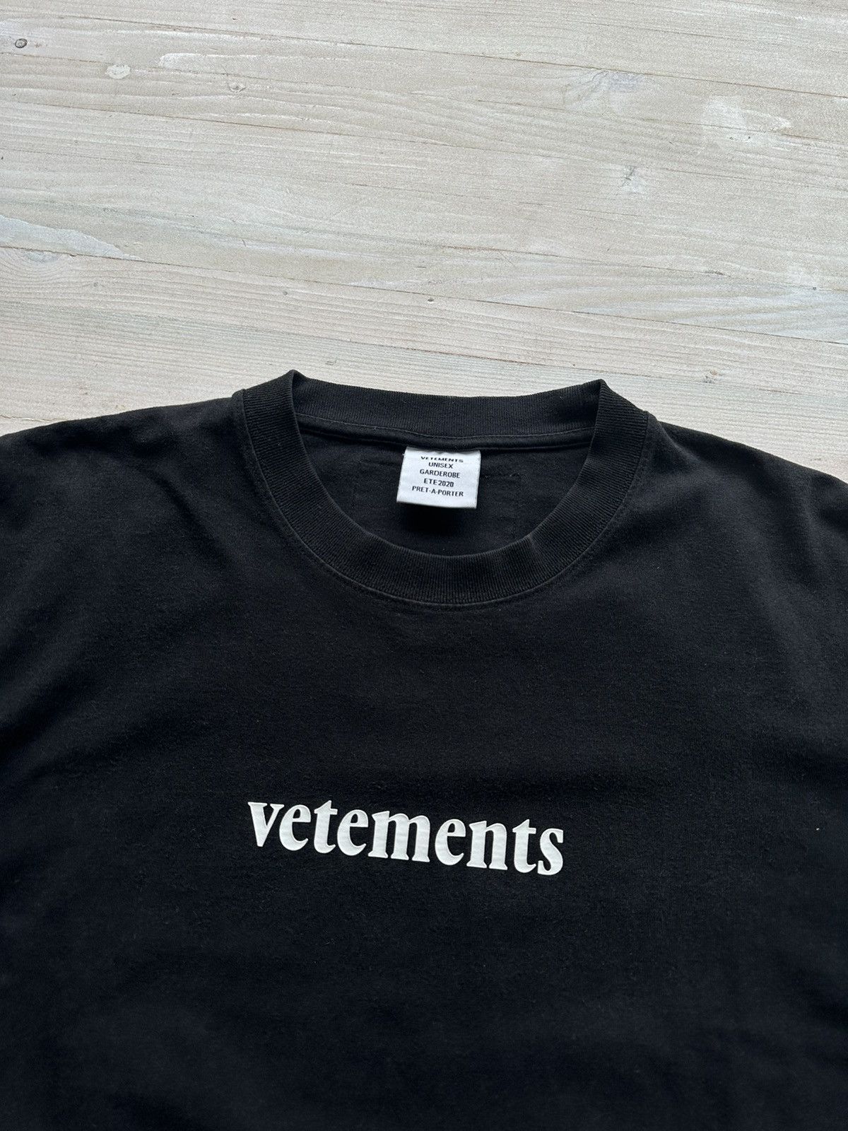 Vetements Vetements Shipping Label Logo T-Shirt Size US S / EU 44-46 / 1 - 2 Thumbnail
