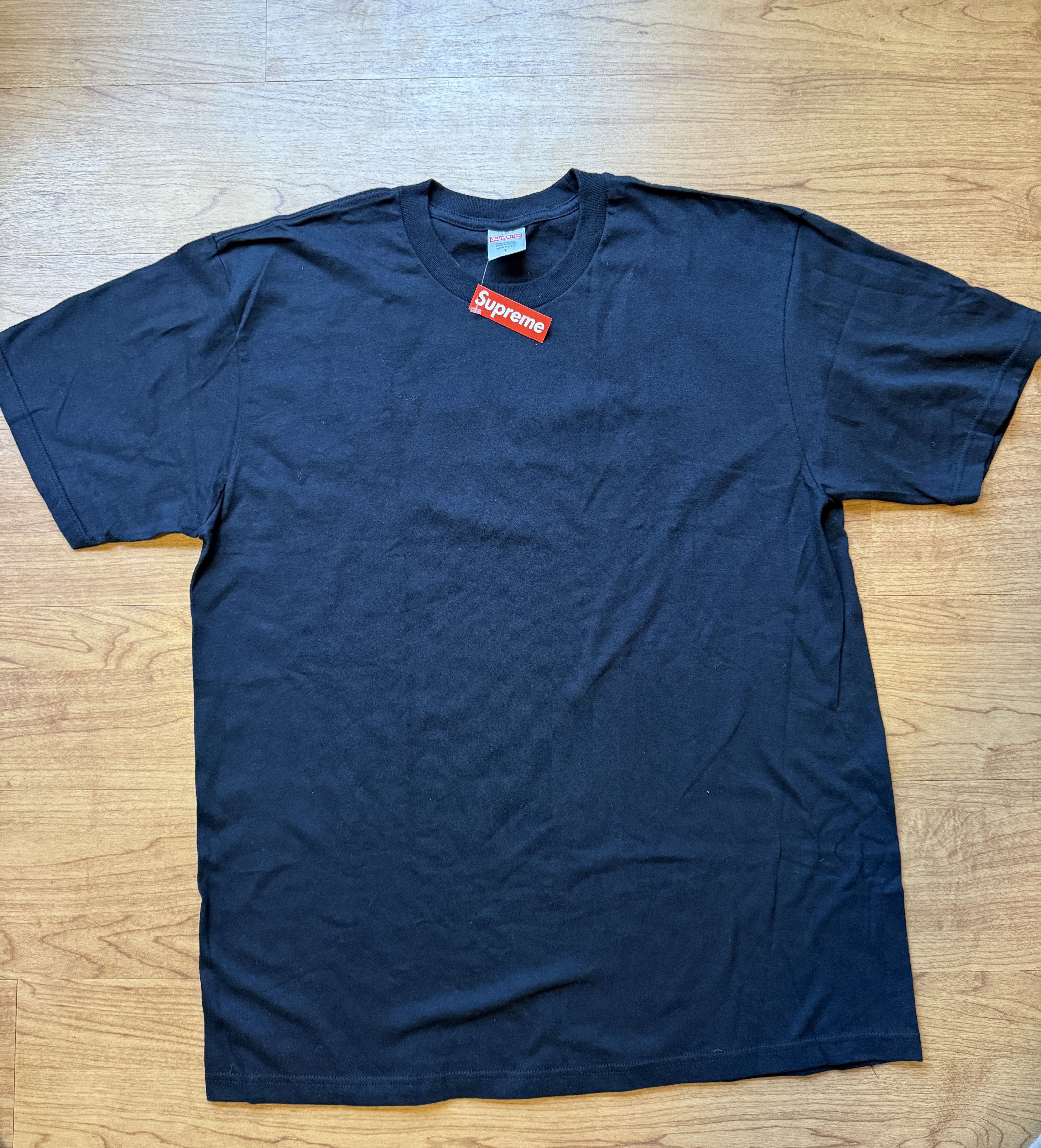 Supreme Supreme Crash Tee FW17T25 – Brand New with Tags Size US L / EU 52-54 / 3 - 4 Thumbnail