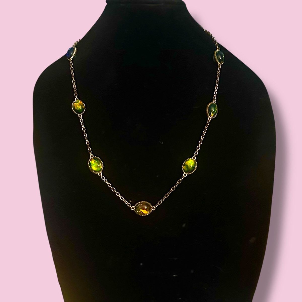 Other Gold tone stationed fire opal chain necklace Size ONE SIZE - 1 Thumbnail