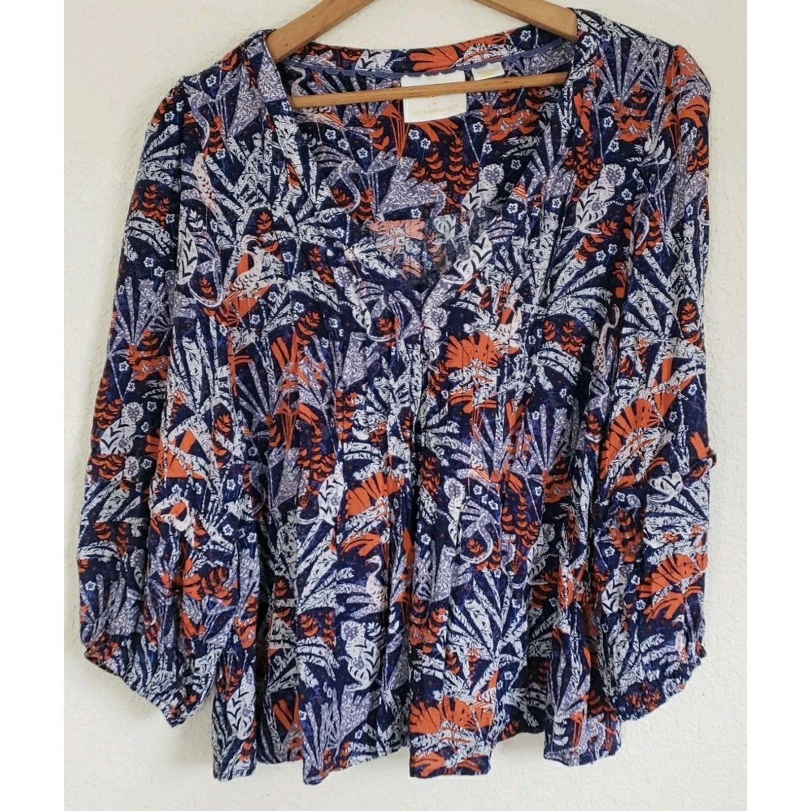 Anthropologie Maeve anthroplogie womens Size Medium floral v neck blouse Size M / US 6-8 / IT 42-44 - 1 Thumbnail