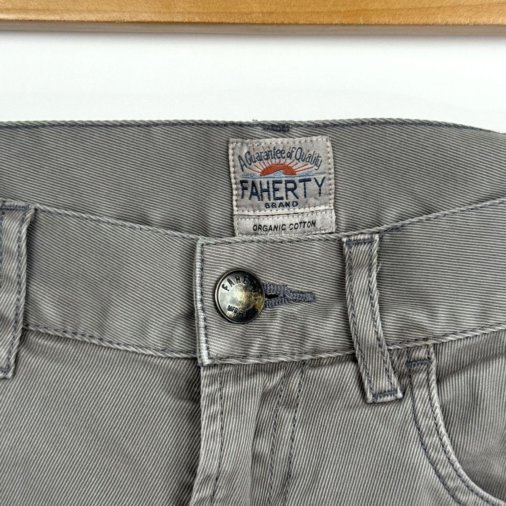 Faherty Faherty Pants Mens 30 Gray Comfort Twill 5 Pocket Casual Chino Comfort Size US 30 / EU 46 - 4 Thumbnail