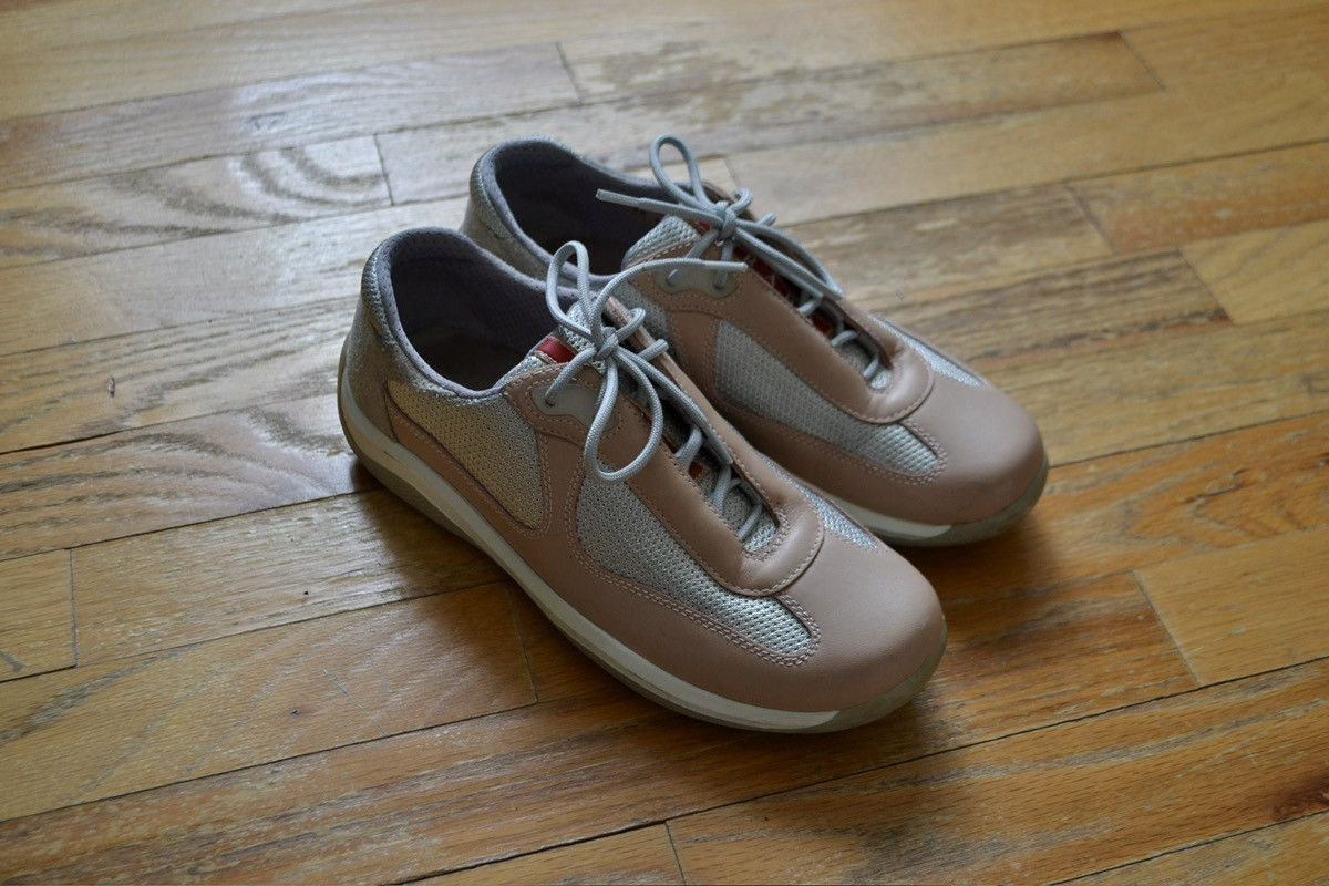 Prada 2000s America’s Cup Sneakers Size US 7 / IT 37 - 2 Thumbnail