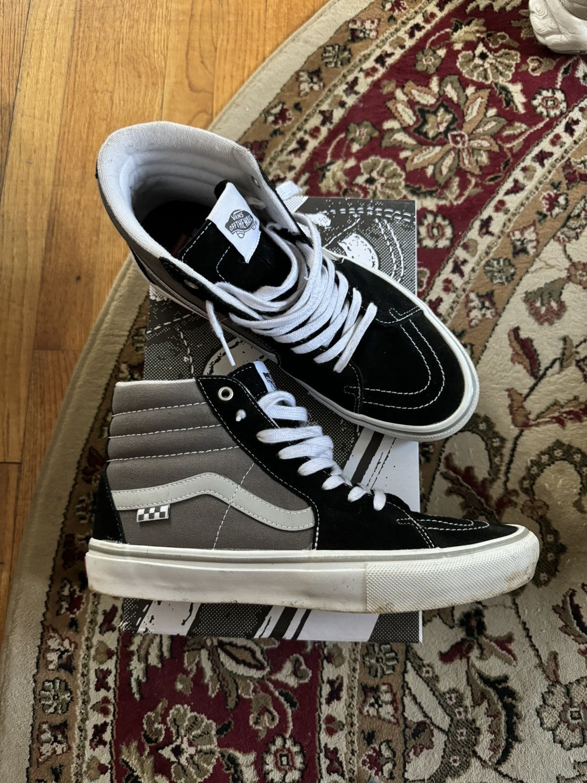 Vans Vans Sk8-Hi Size US 10.5 / EU 43-44 - 1 Thumbnail