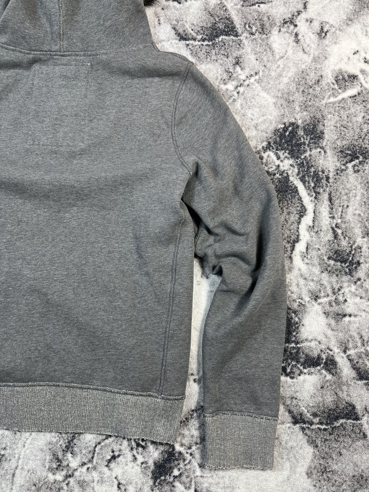 Abercrombie & Fitch Abercrombie & Fitch Fur Hoodie Distressed Y2K XXL Size US XXL / EU 58 / 5 - 15 Thumbnail