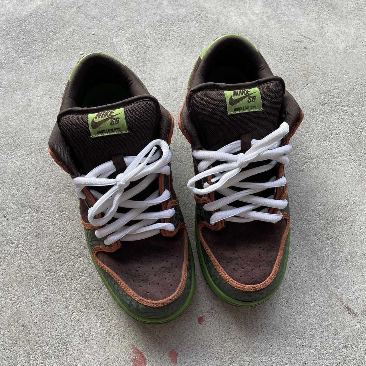 Nike SB Nike SB Dunk Low De La Soul 2015 Size US 10.5 / EU 43-44 - 2 Thumbnail