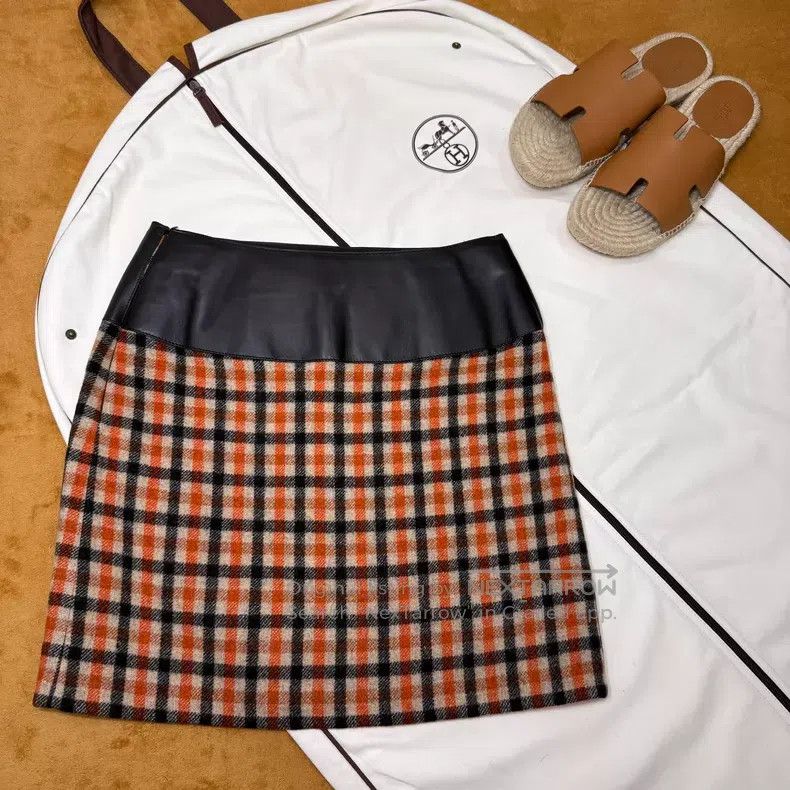 Hermes Hermes Double Faced Cashmere and Leather Skirt Size 24" / US 00 / IT 34 - 2 Thumbnail