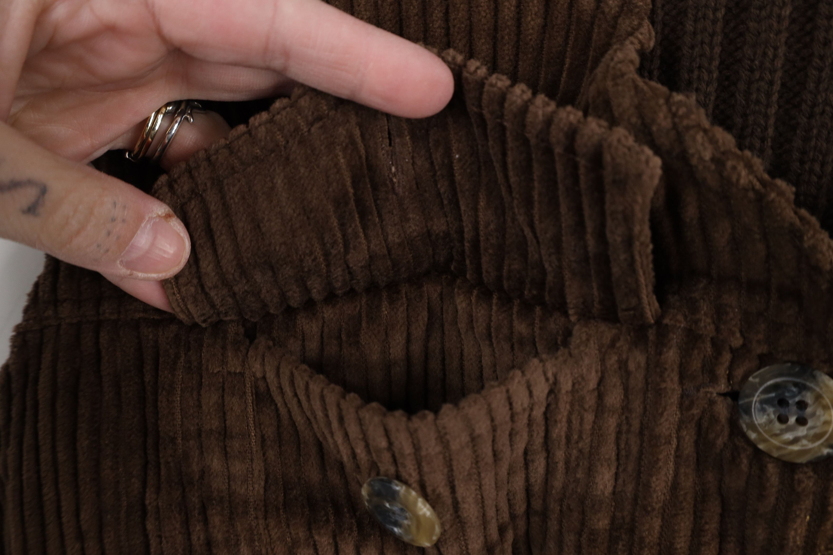 Vintage Vintage 90s Streetwear Corduroy Button Vest Jacket Brown Size XL / US 12-14 / IT 48-50 - 4 Thumbnail