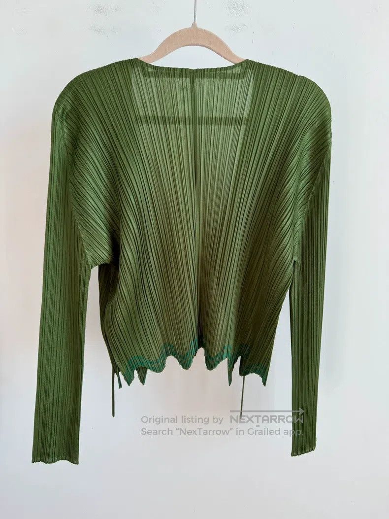 Issey Miyake Issey Miyake Green Long Sleeve Size L / US 10 / IT 46 - 1 Thumbnail
