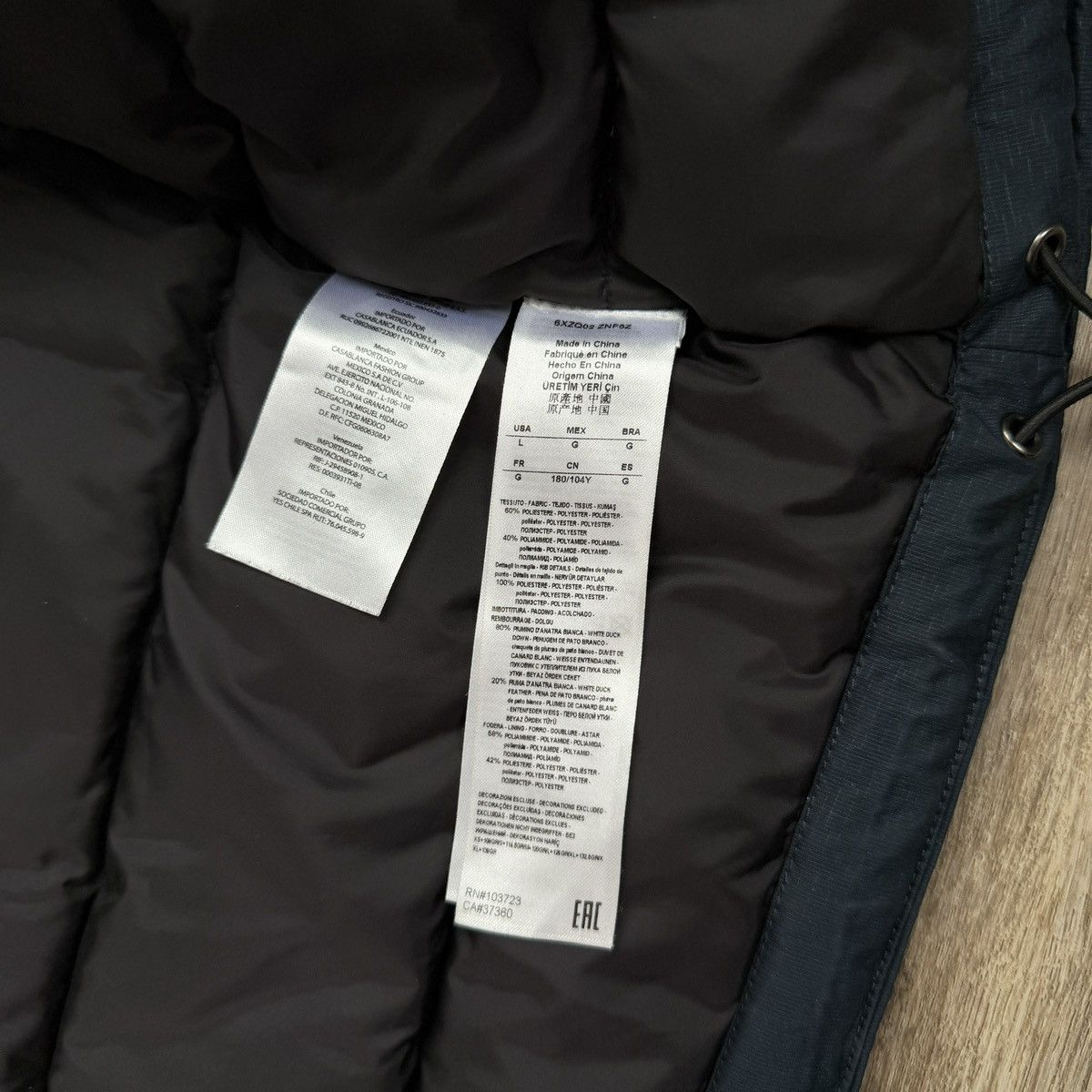 Armani Exchange Armani Exchange dark navy puffer vest down hood L Size US L / EU 52-54 / 3 - 7 Thumbnail