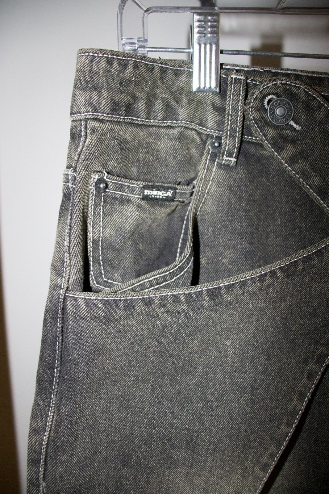 Japanese Brand MINGA LONDON KIM BLACK BAGGY JEANS Size US 30 / EU 46 - 2 Thumbnail