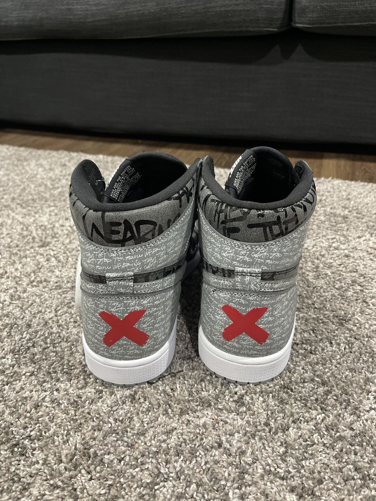 Jordan Brand × Nike Jordan 1 Retro High OG Rebellionaire Size US 12 / EU 45 - 4 Thumbnail