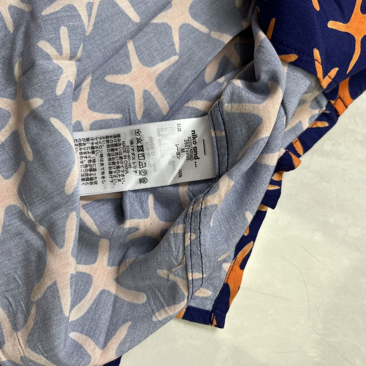 Tsumori Chisato Tsumori Chisato loop collar pattern Shirt Size US L / EU 52-54 / 3 - 6 Thumbnail