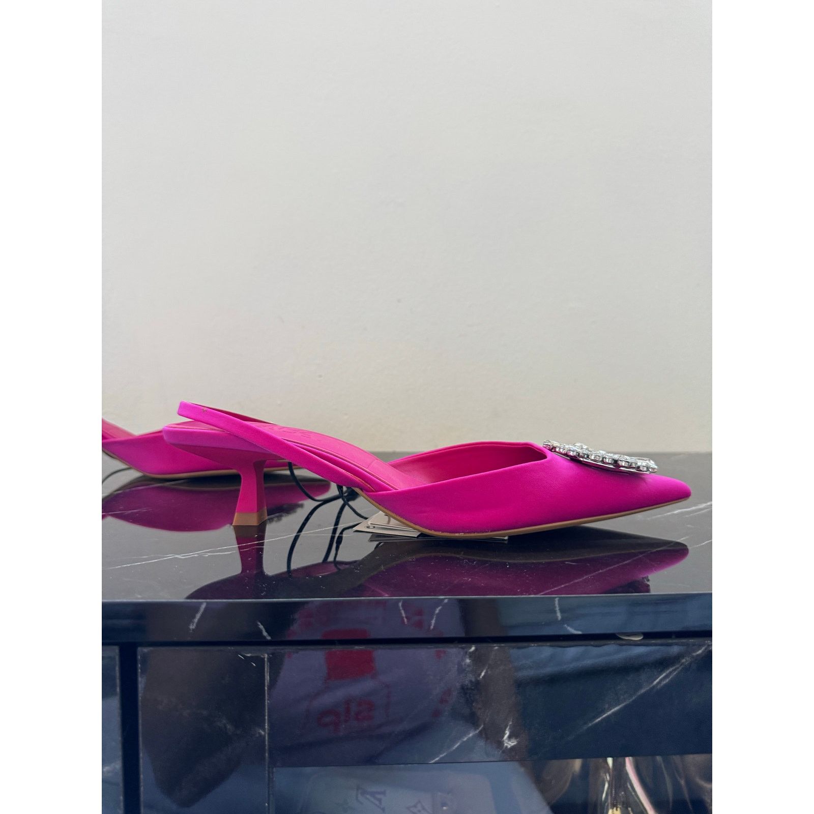 Zara Zara Hot Pink Rhinestone Pointed Toe Slingback Kitten Heel Size US 9 / IT 39 - 13 Thumbnail