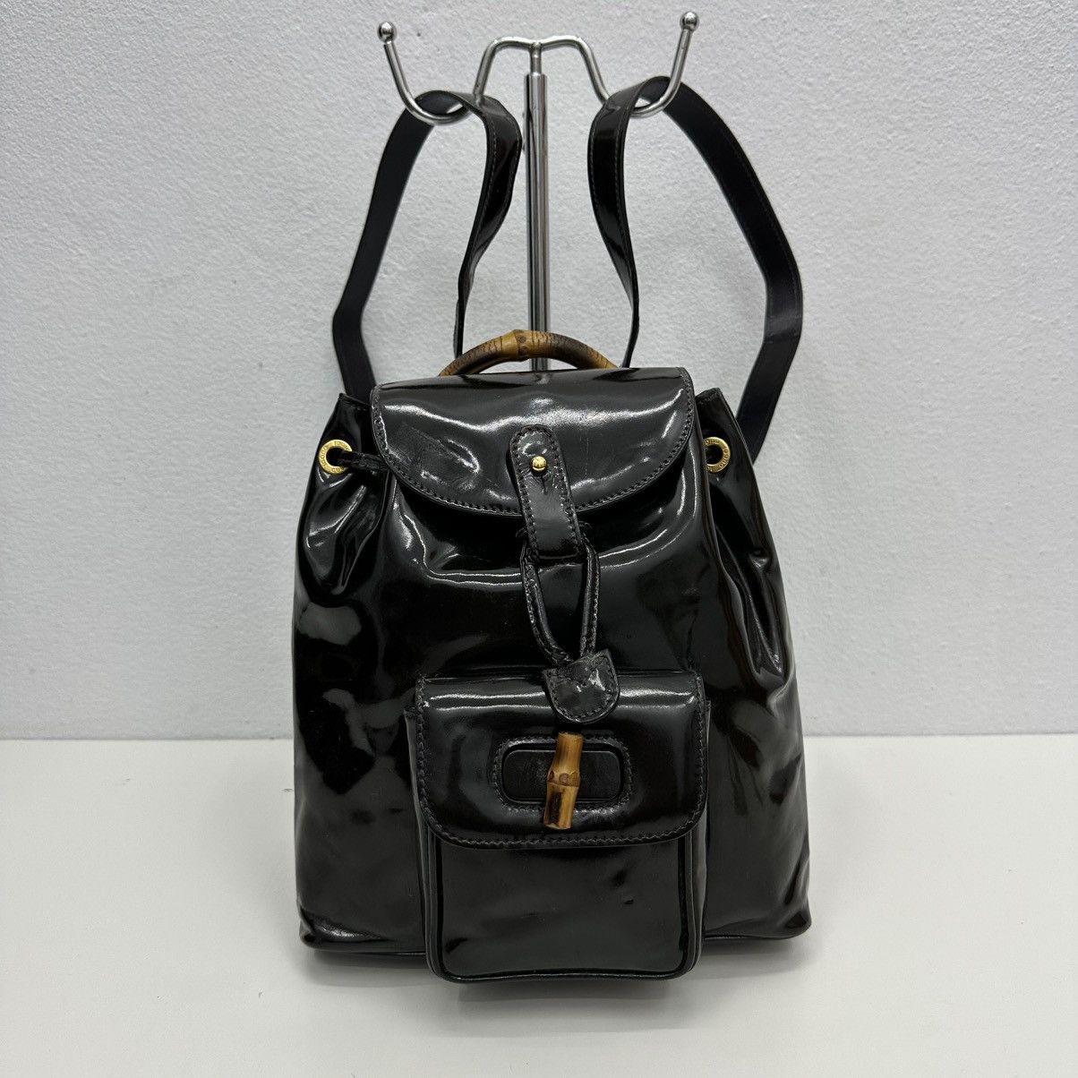 Vintage ‼️YES‼️ AUTHENTIC GUCCI BAMBOO BLACK PATENT LEATHER BACKPACK Size ONE SIZE - 2 Thumbnail