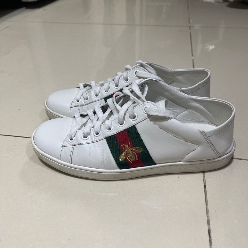 Gucci Gucci ACE Leather Bee Fashion Sneakers 0079 Size US 6.5 / EU 39-40 - 1 Thumbnail
