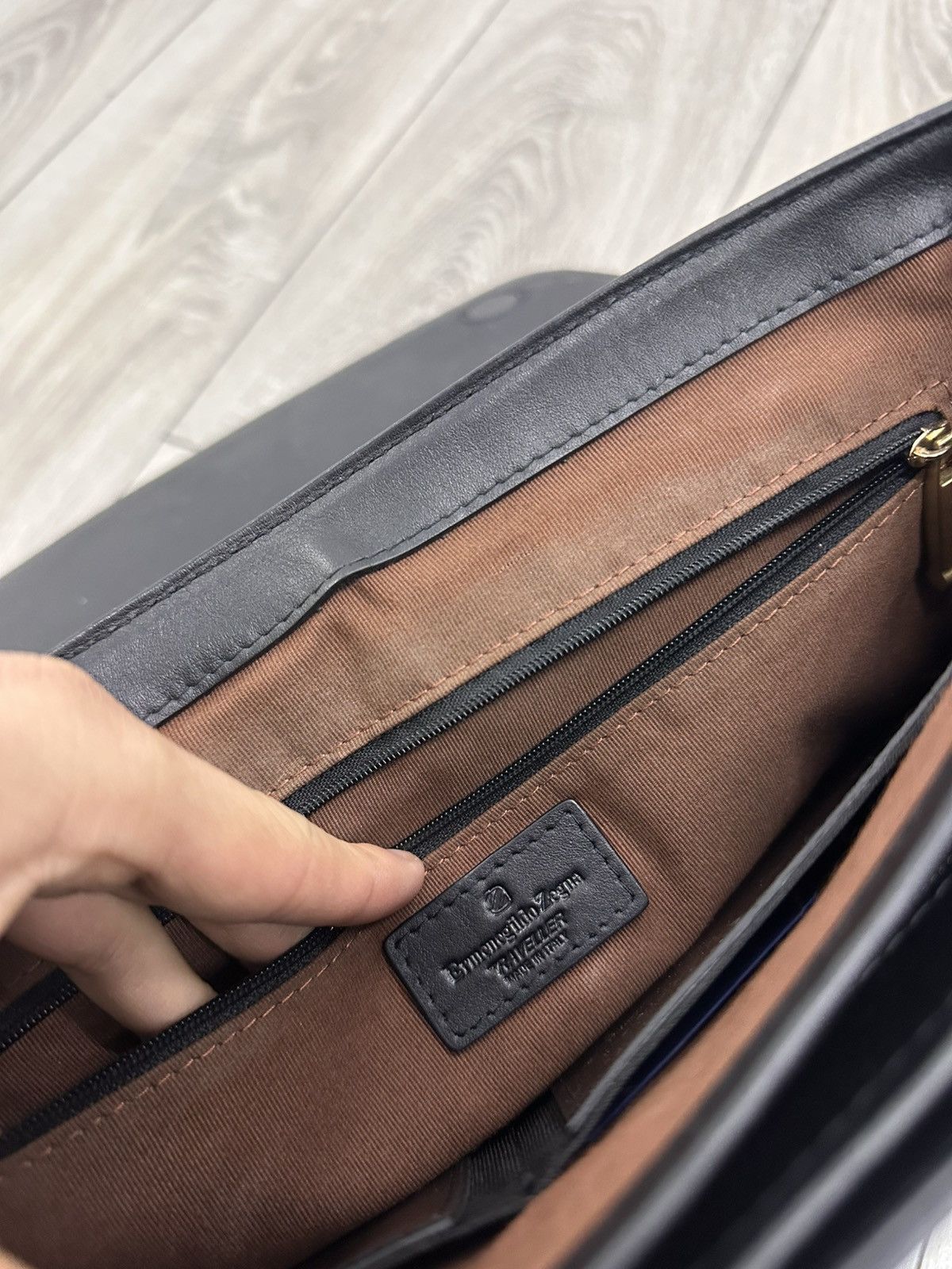 Ermenegildo Zegna Ermenegildo Zegna Leather Shoulder Bag Size ONE SIZE - 5 Thumbnail