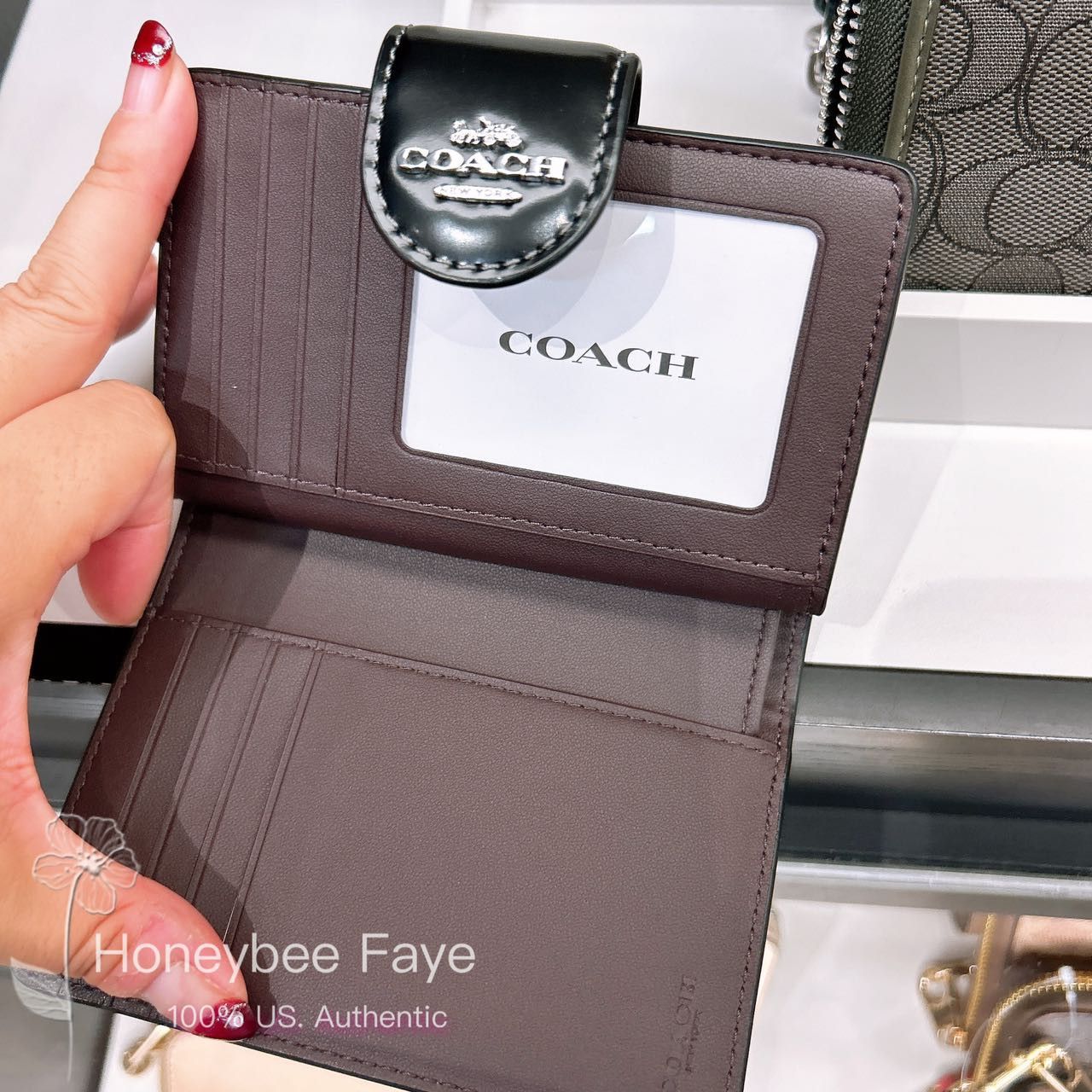 Coach Medium Corner Zip Wallet CW526 Size ONE SIZE - 4 Thumbnail