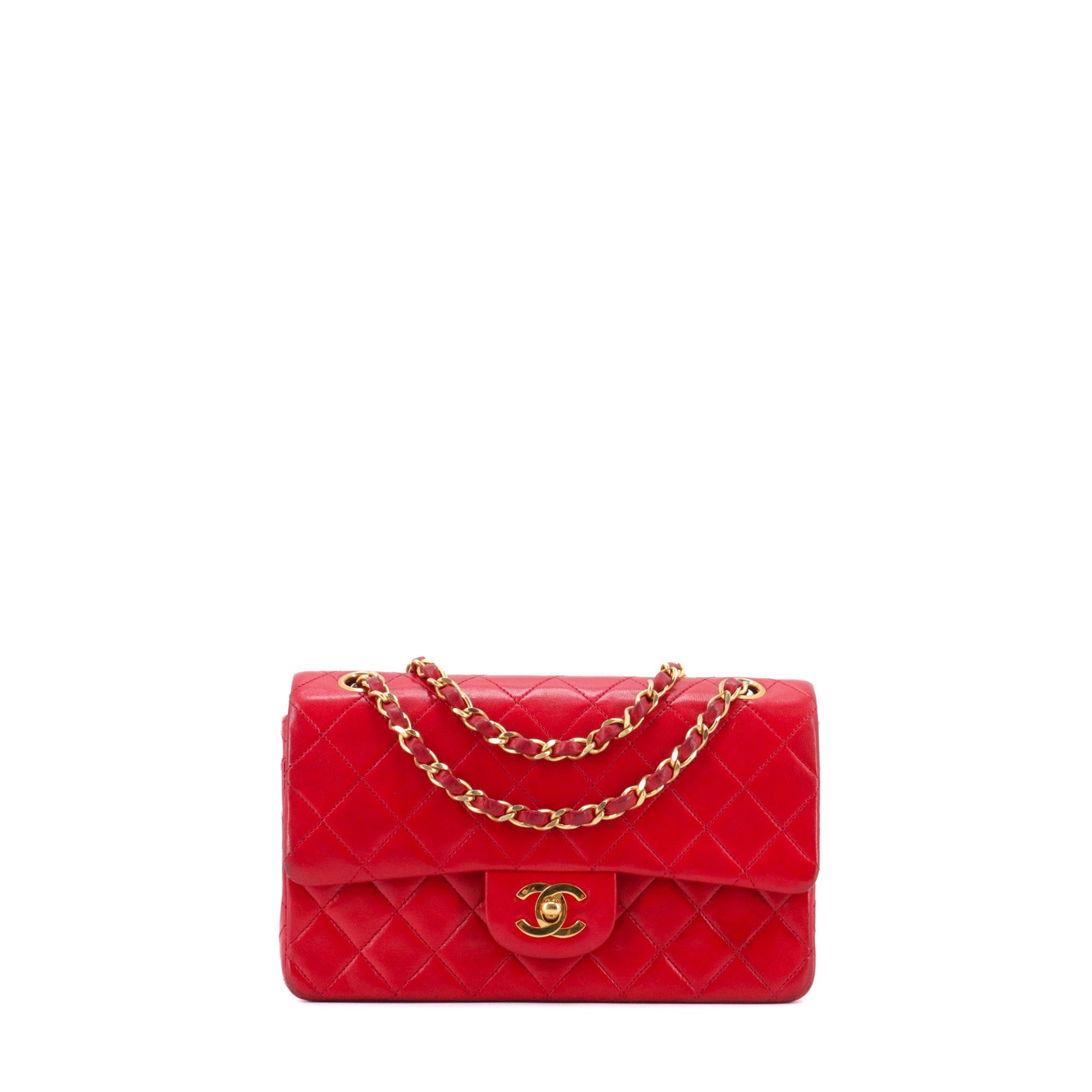 Chanel CHANEL - Classic/Timeless 23 Chanel vintage double flap handbag in red quilted leather Size ONE SIZE - 1 Thumbnail