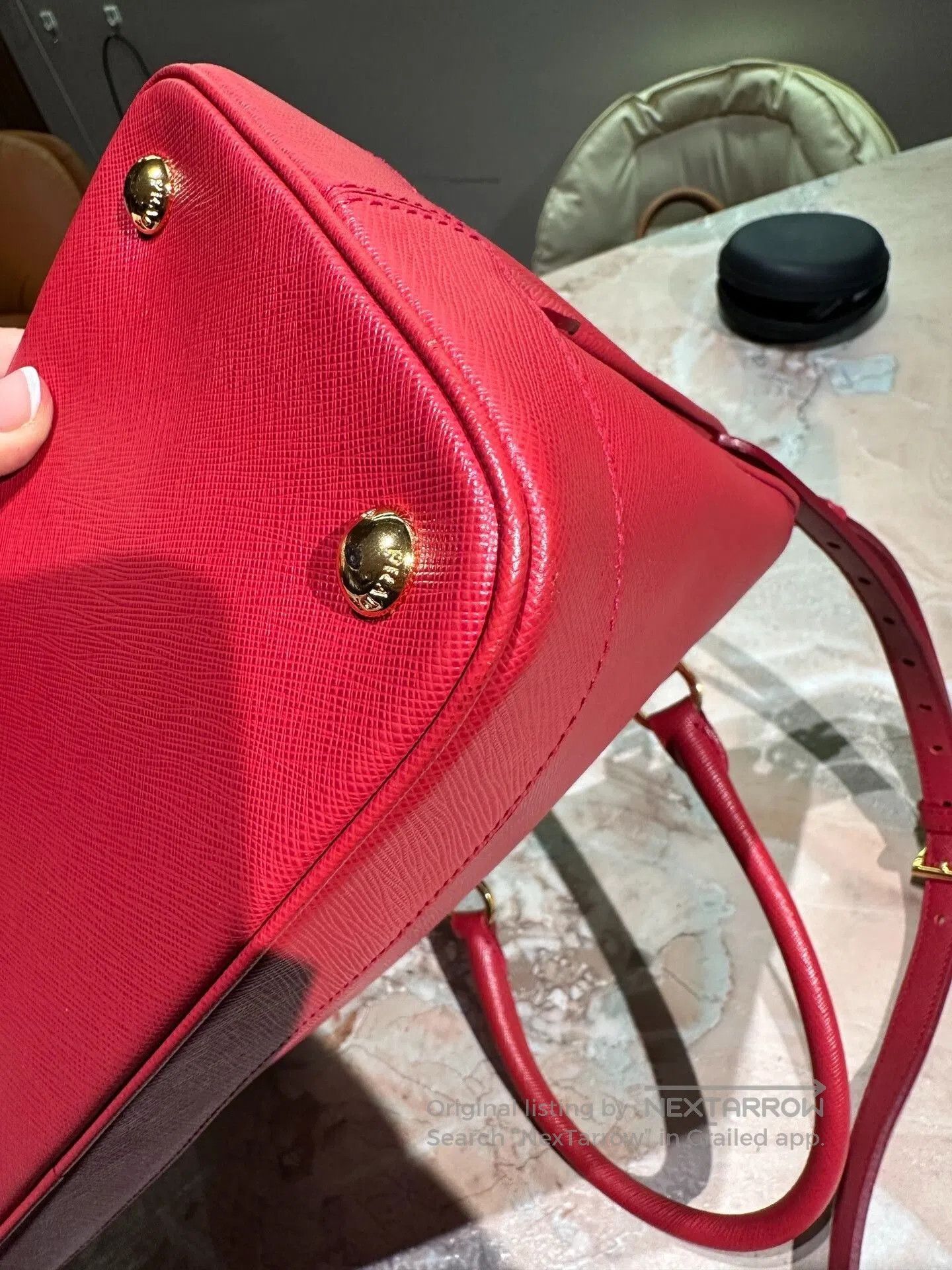 Prada Prada Red Cross-Grain Cowhide Bag. Size ONE SIZE - 7 Thumbnail