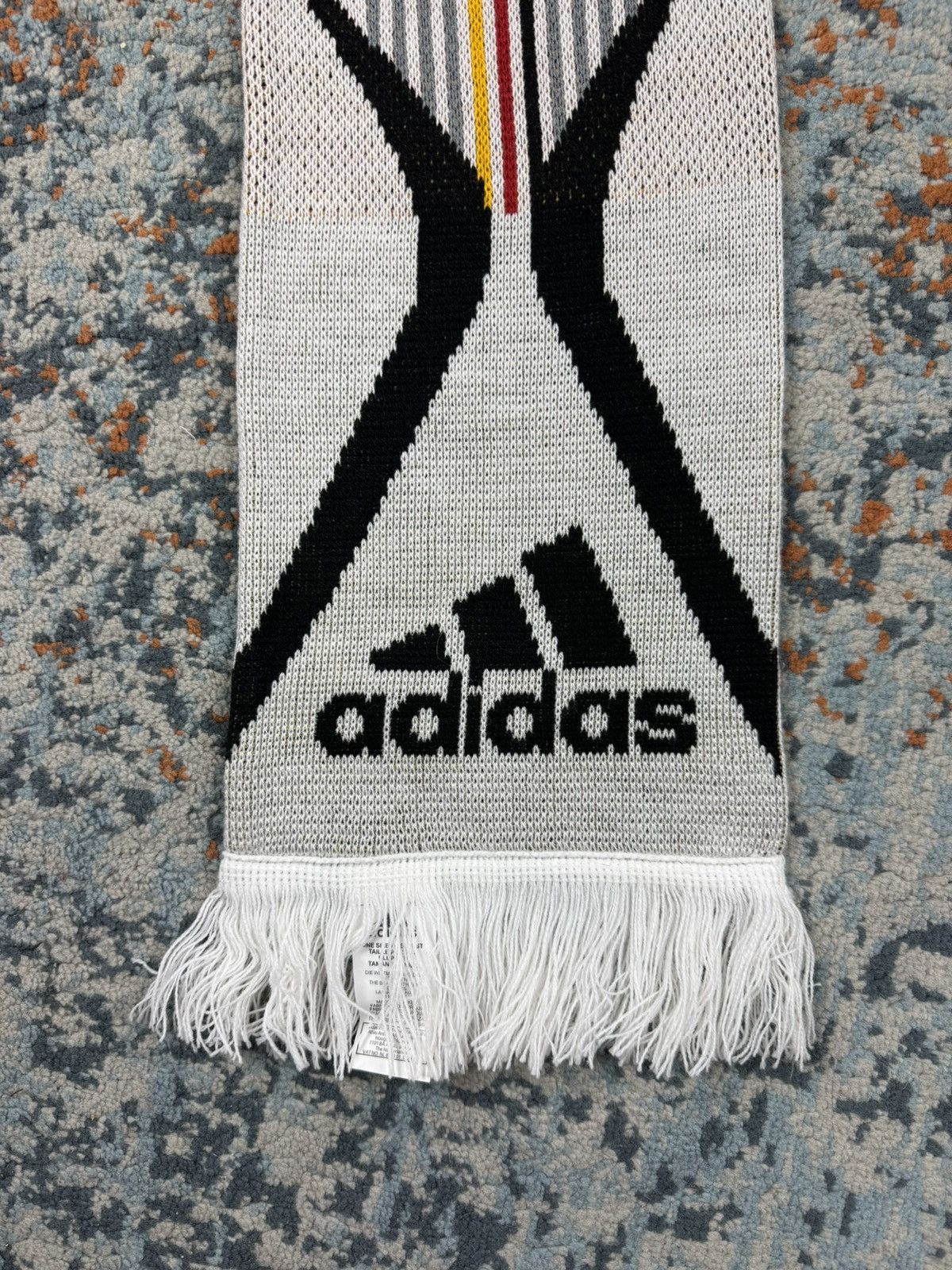 Adidas × Vintage Vintage y2k Adidas Deutschland Germany official scarf shawl Size ONE SIZE - 7 Thumbnail