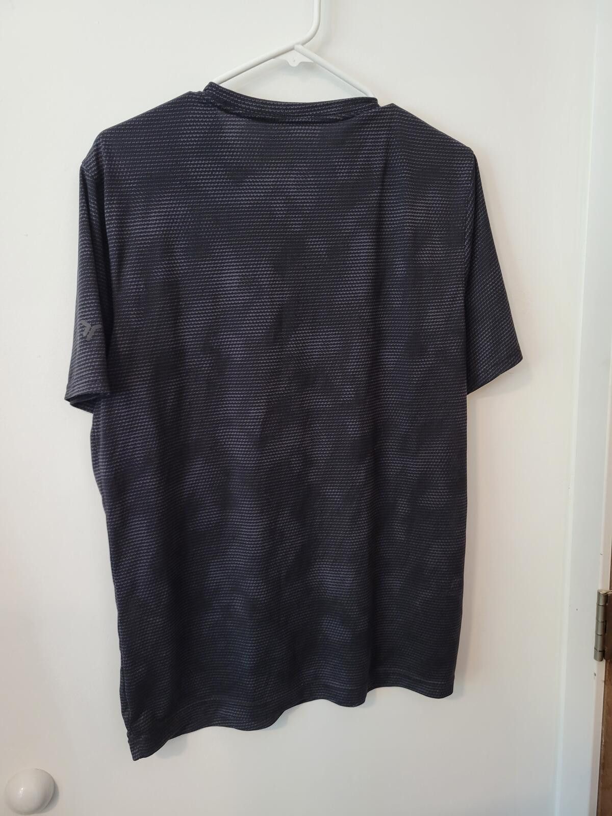 Old Navy Old Navy Active Core Men's Black Athletic T-Shirt Large Size US L / EU 52-54 / 3 - 2 Thumbnail
