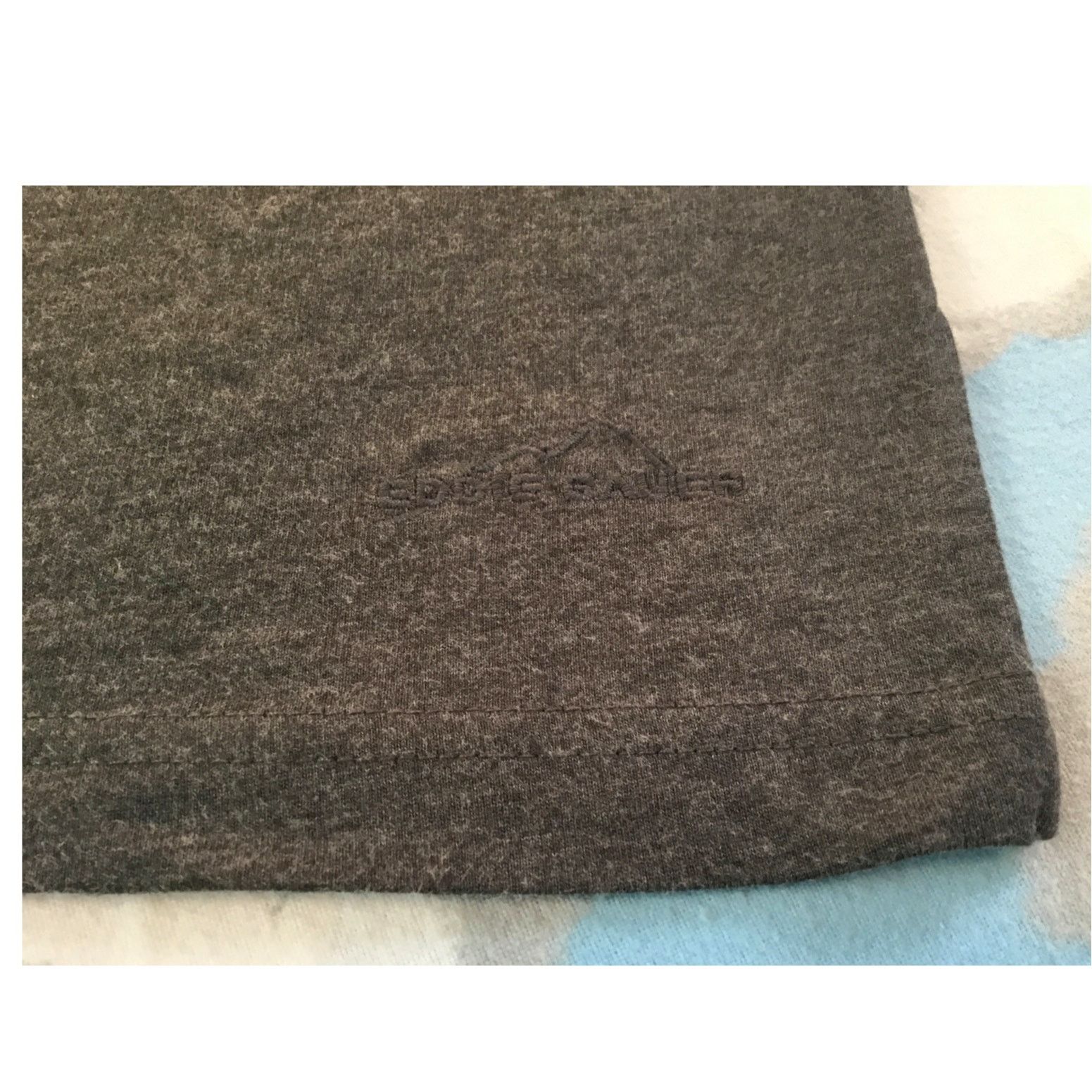 Eddie Bauer Eddie Bauer Heather Charcoal Gray Long Sleeve T-Shirt L NWT Size US L / EU 52-54 / 3 - 3 Thumbnail