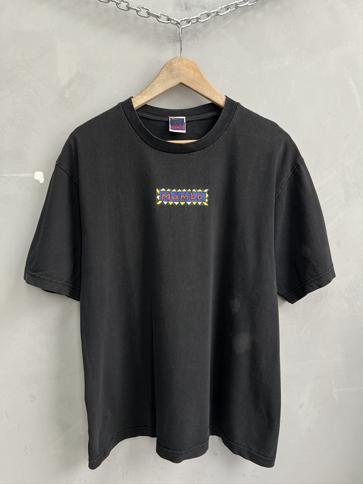 Mambo Mambo 90s graphic tee t shirt y2k Size US L / EU 52-54 / 3 - 1 Thumbnail