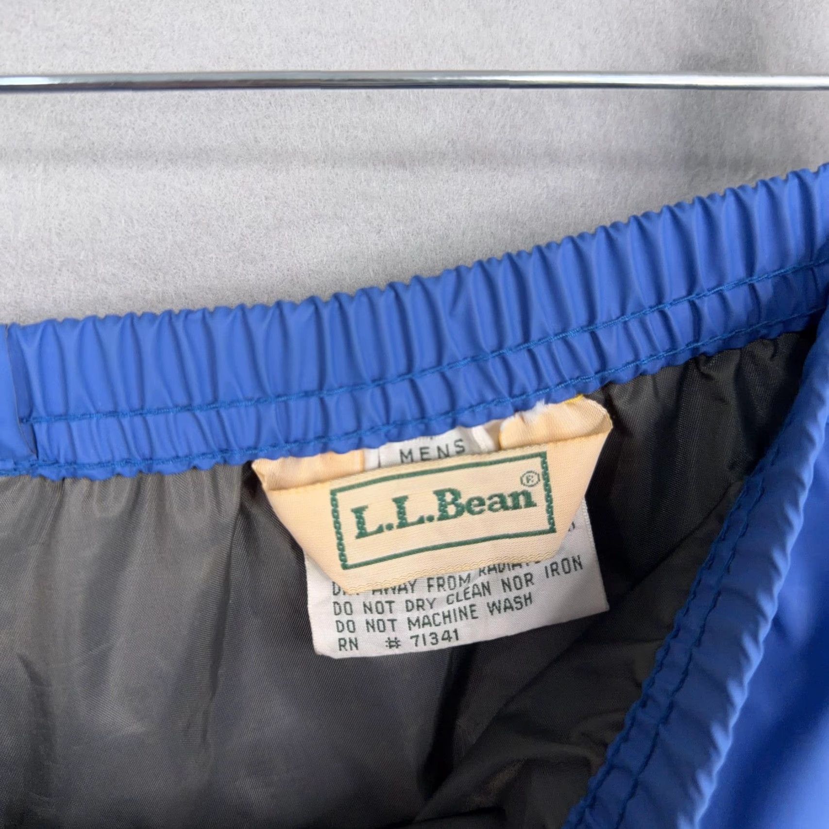 Vintage VINTAGE L.L. Bean Rain Pants Mens Large Blue PVC Nylon Elastic Waist 80s 90s Pants Mens Large Blue Waterproof Rain Pants Size US 33 - 4 Thumbnail