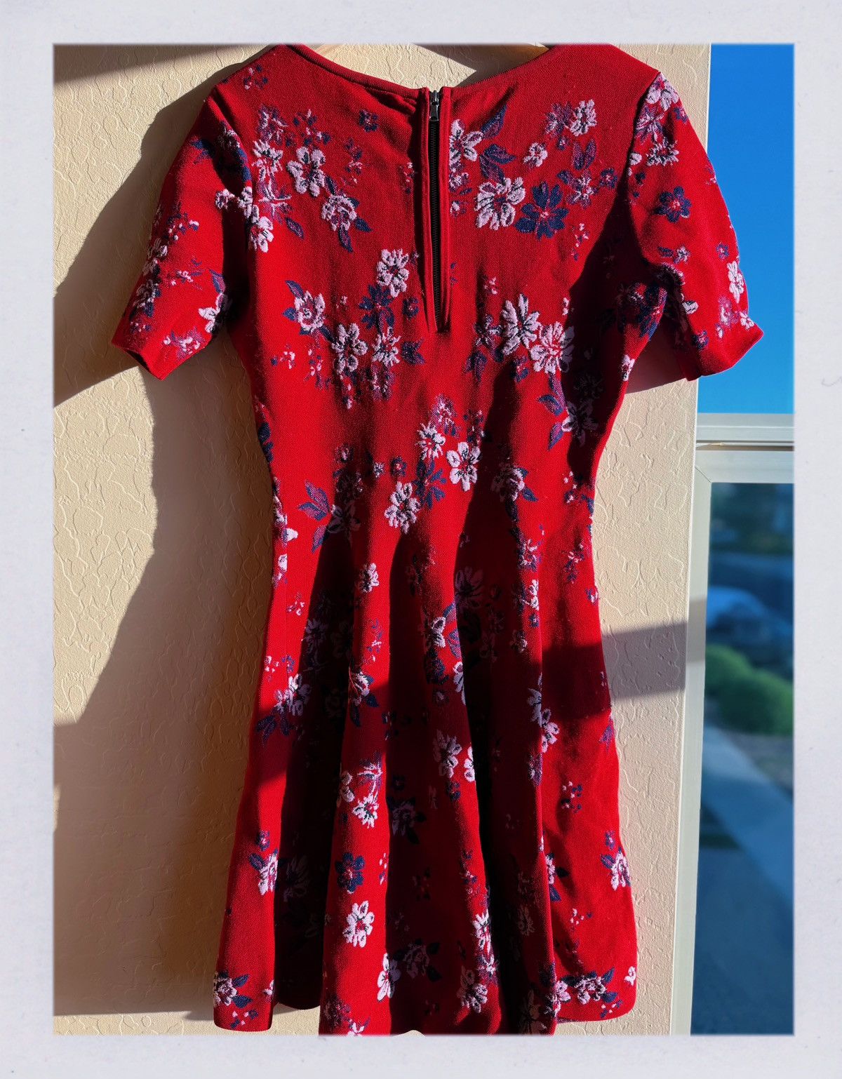 MILLY Milly Red Floral Knit Fit & Flare Dress – Size M Size M / US 6-8 / IT 42-44 - 7 Thumbnail