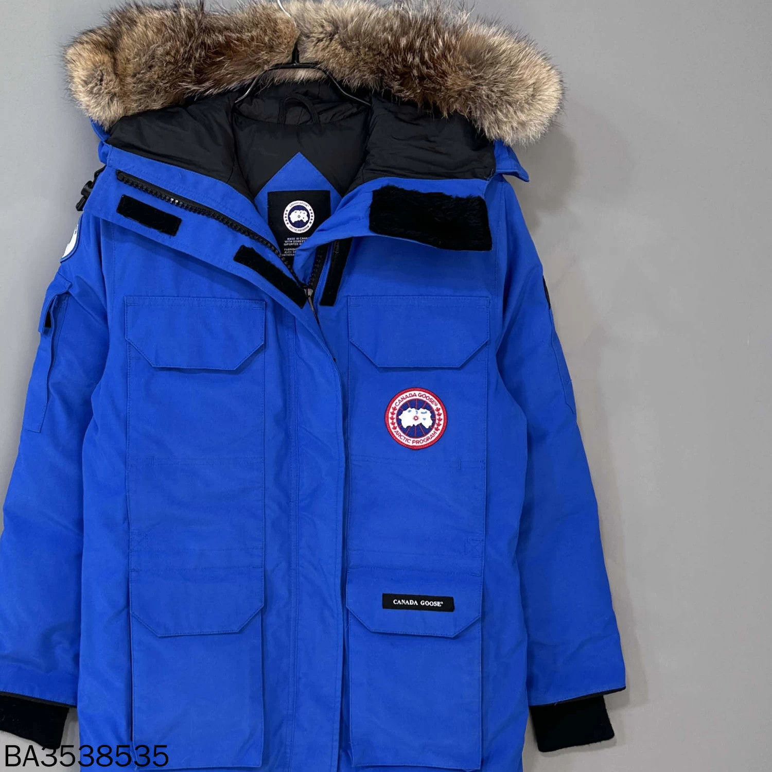 Canada Goose Blue Canada Goose Expedition Polar Bear Charity Mint XS Size US XS / EU 42 / 0 - 2 Thumbnail