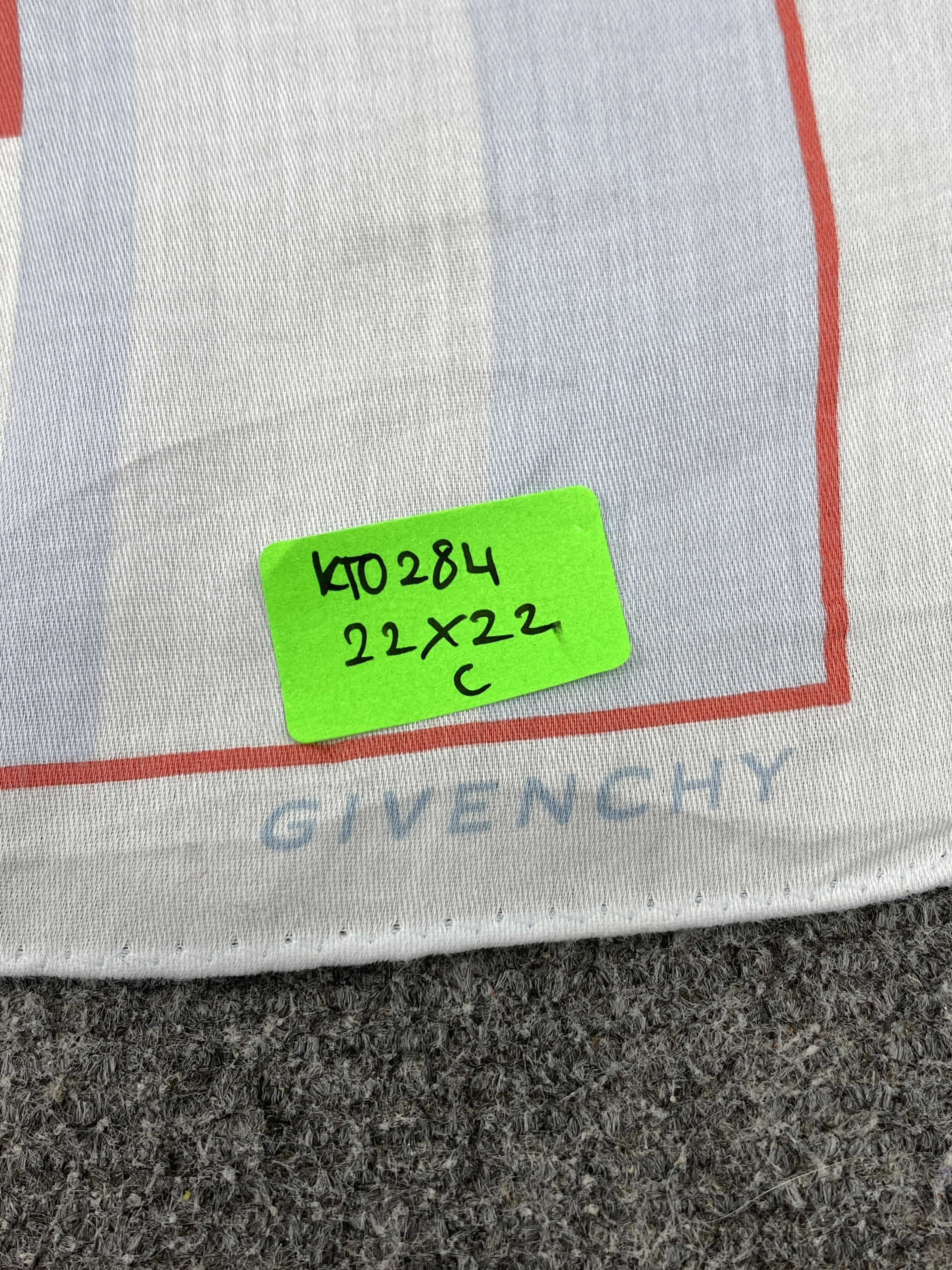 Givenchy Vintage Givenchy Handkerchief / Neckerchief KT0284 Size ONE SIZE - 8 Thumbnail