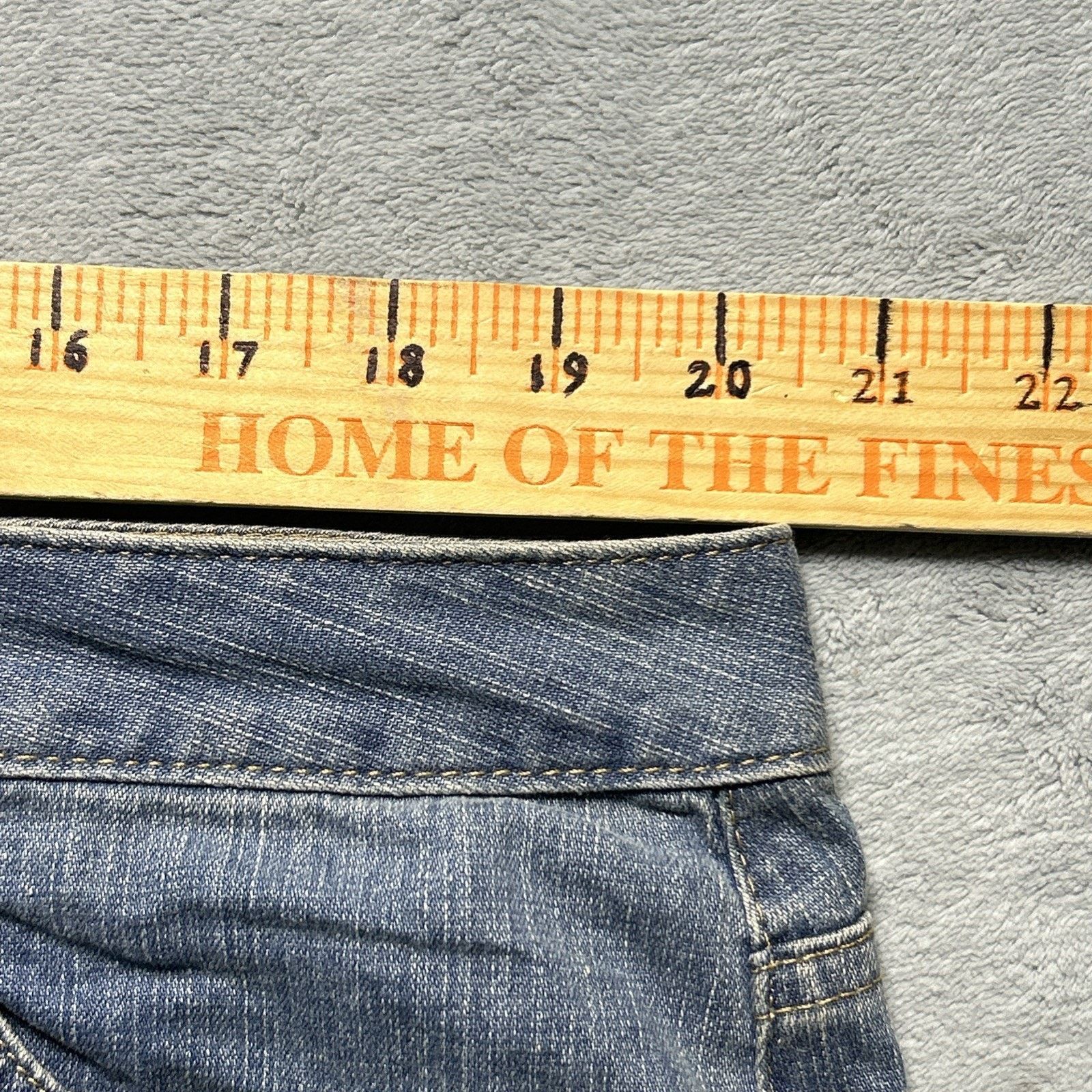 Liz Claiborne Beyond Baggy Jeans Womens 18W 41x30 Hamilton Wide Baggie Size 40" / US 18 - 9 Thumbnail