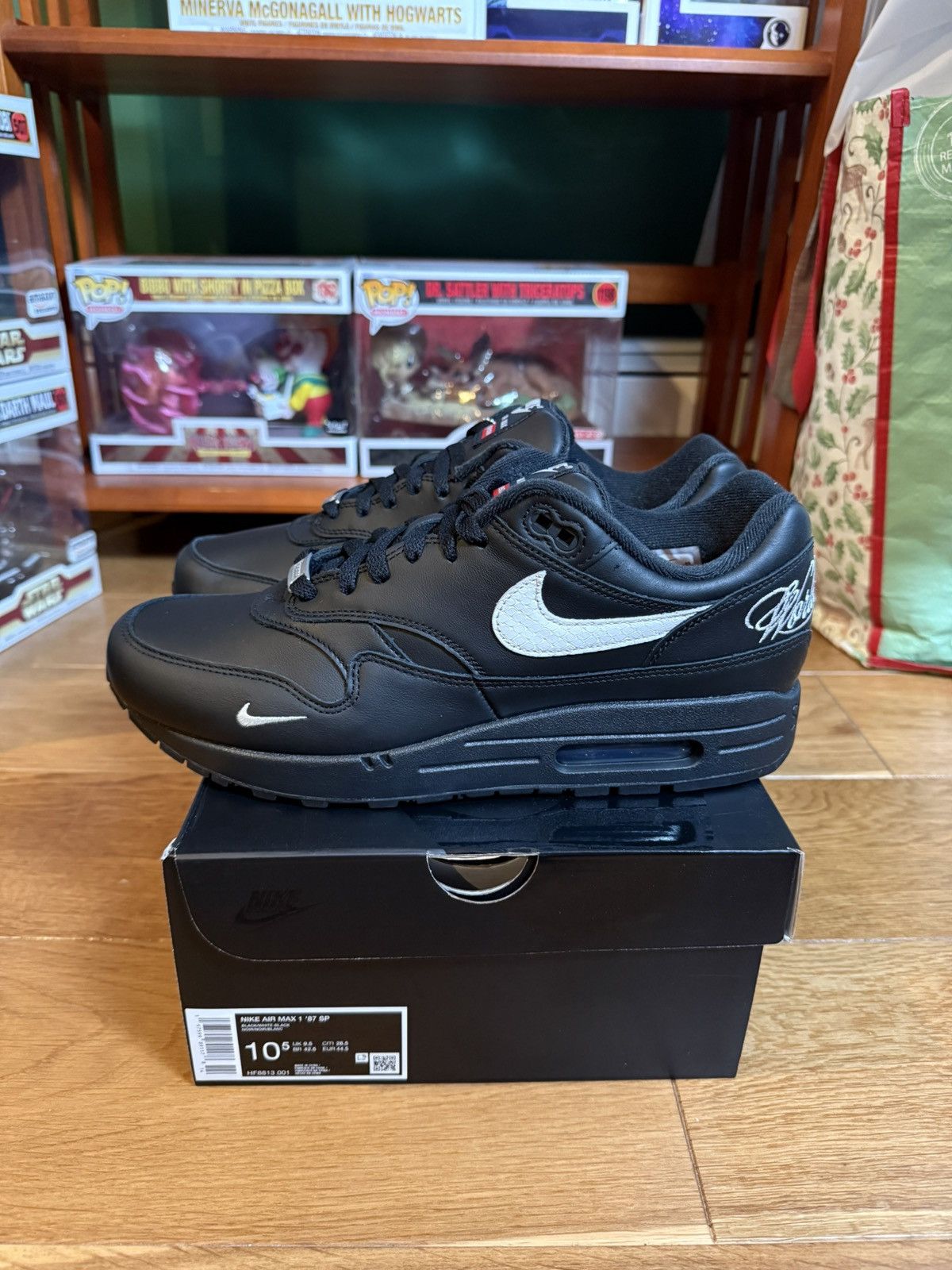 Nike × Supreme Supreme Nike Air Max 1 ‘87 SP “Black” Size US 10.5 / EU 43-44 - 6 Thumbnail